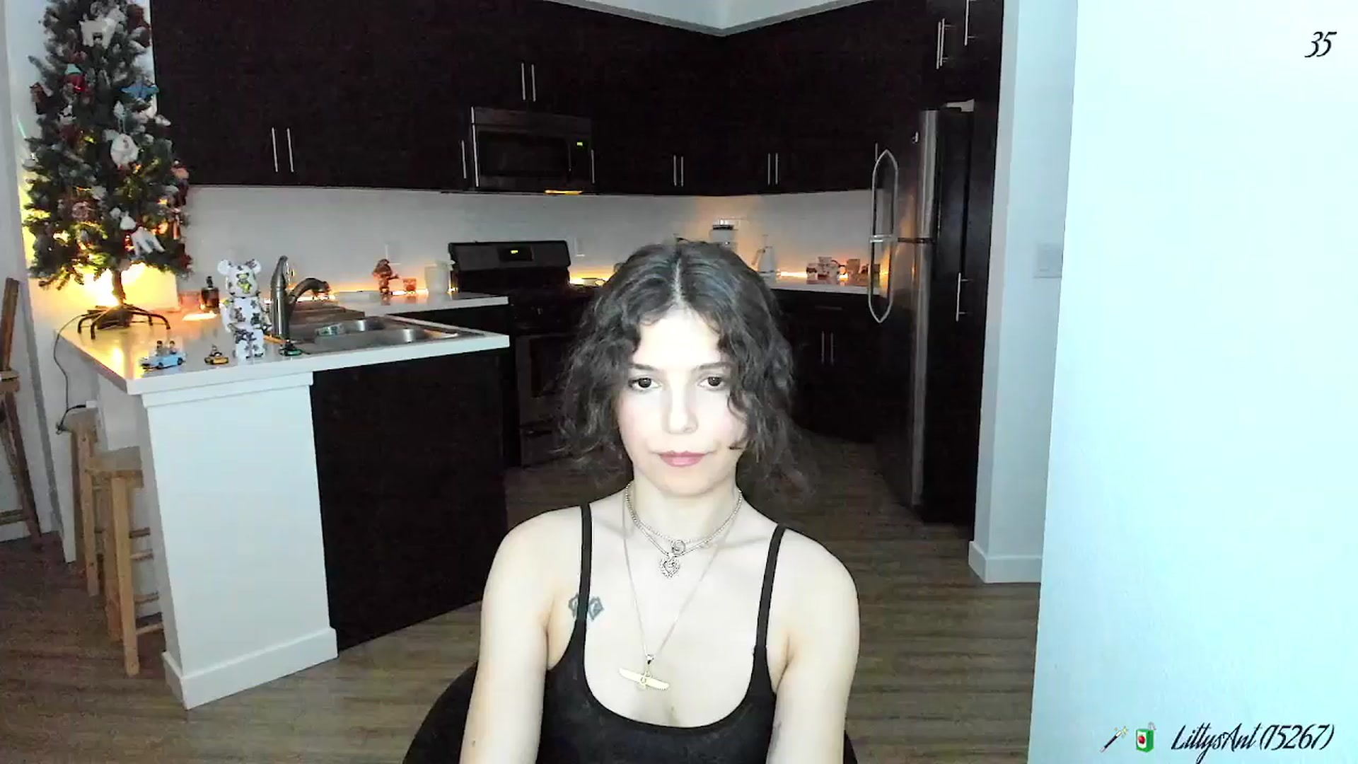 Gallery image thumbnail from litty's myfreecams stream on, 02/01/2026, 07:17 image 5 of 20