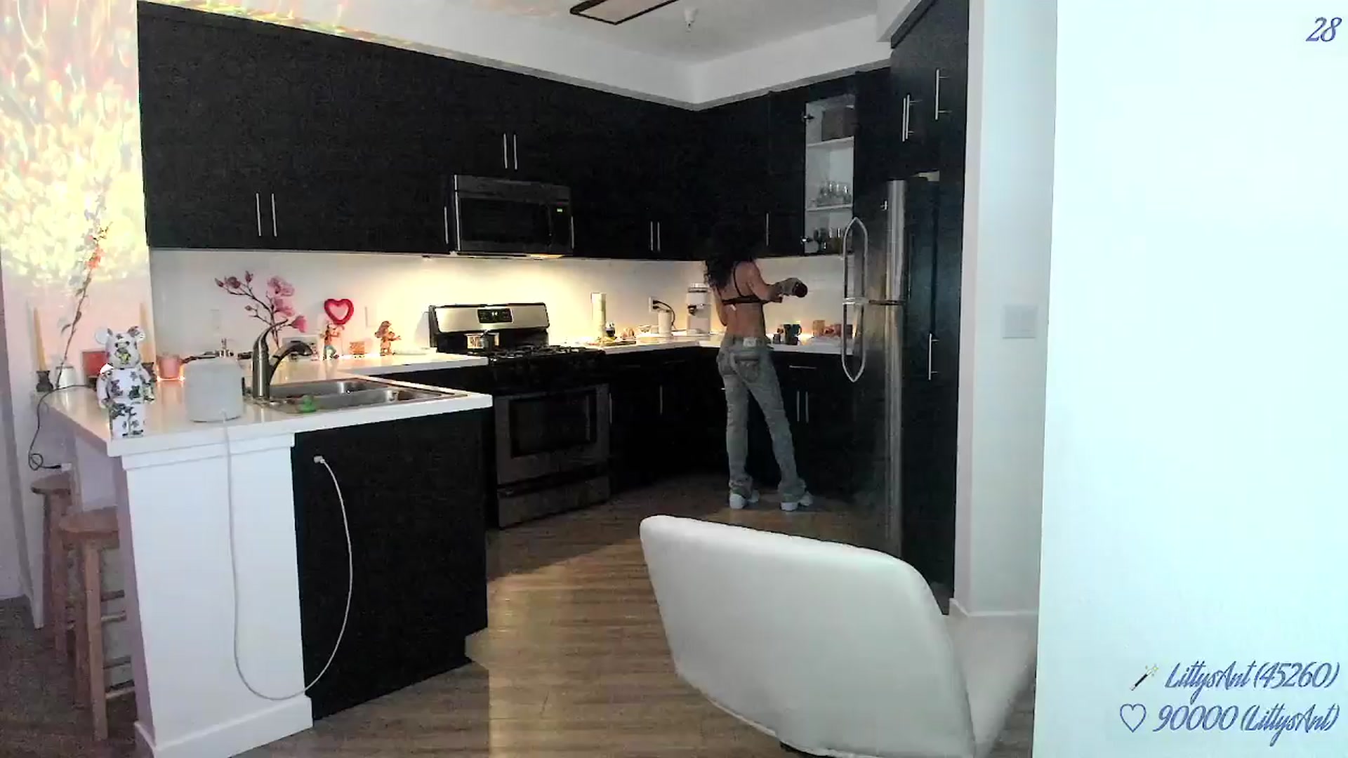 Gallery image thumbnail from litty's myfreecams stream on, 02/28/2026, 10:20 image 1 of 20
