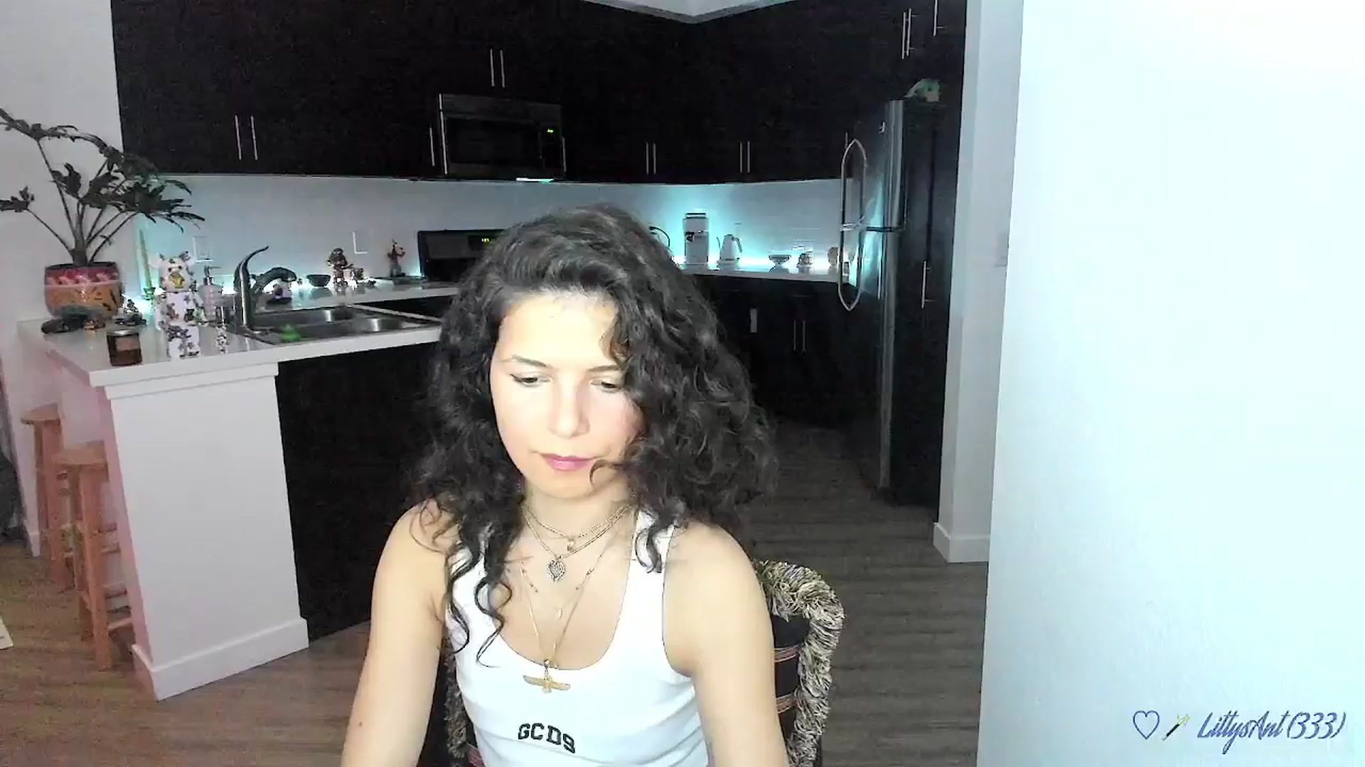 Gallery image thumbnail from litty's myfreecams stream on, 03/14/2026, 05:37 image 8 of 20