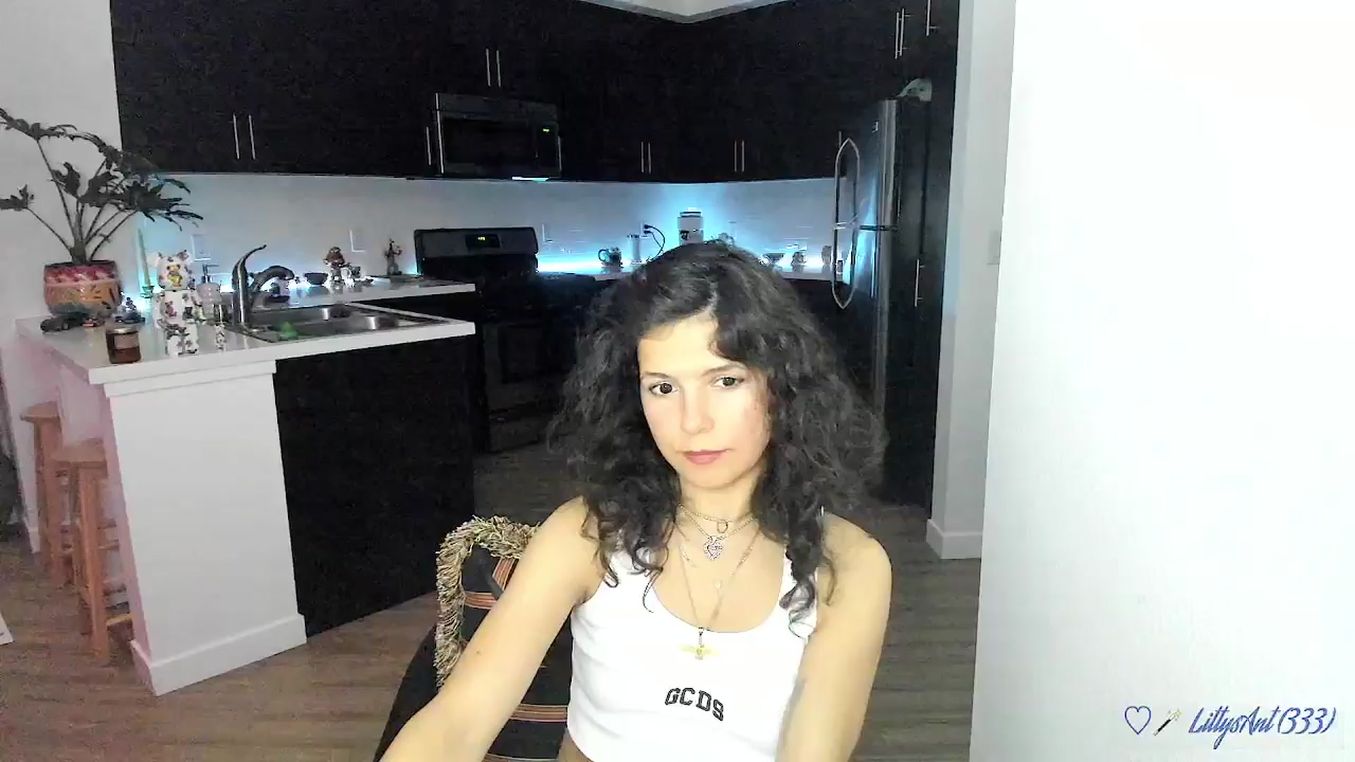 Gallery image thumbnail from litty's myfreecams stream on, 03/14/2026, 05:37 image 12 of 20