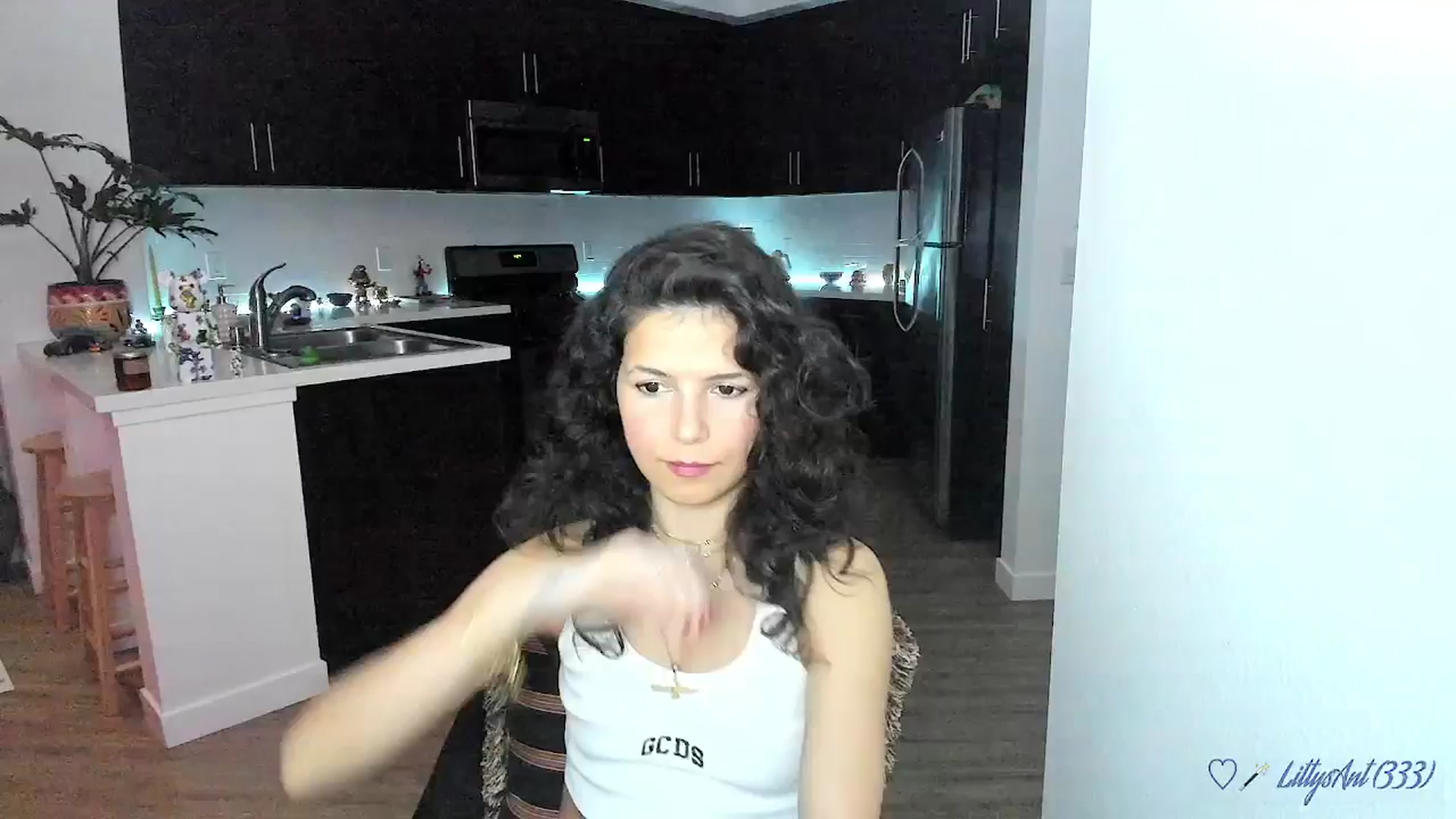 Gallery image thumbnail from litty's myfreecams stream on, 03/14/2026, 05:37 image 9 of 20