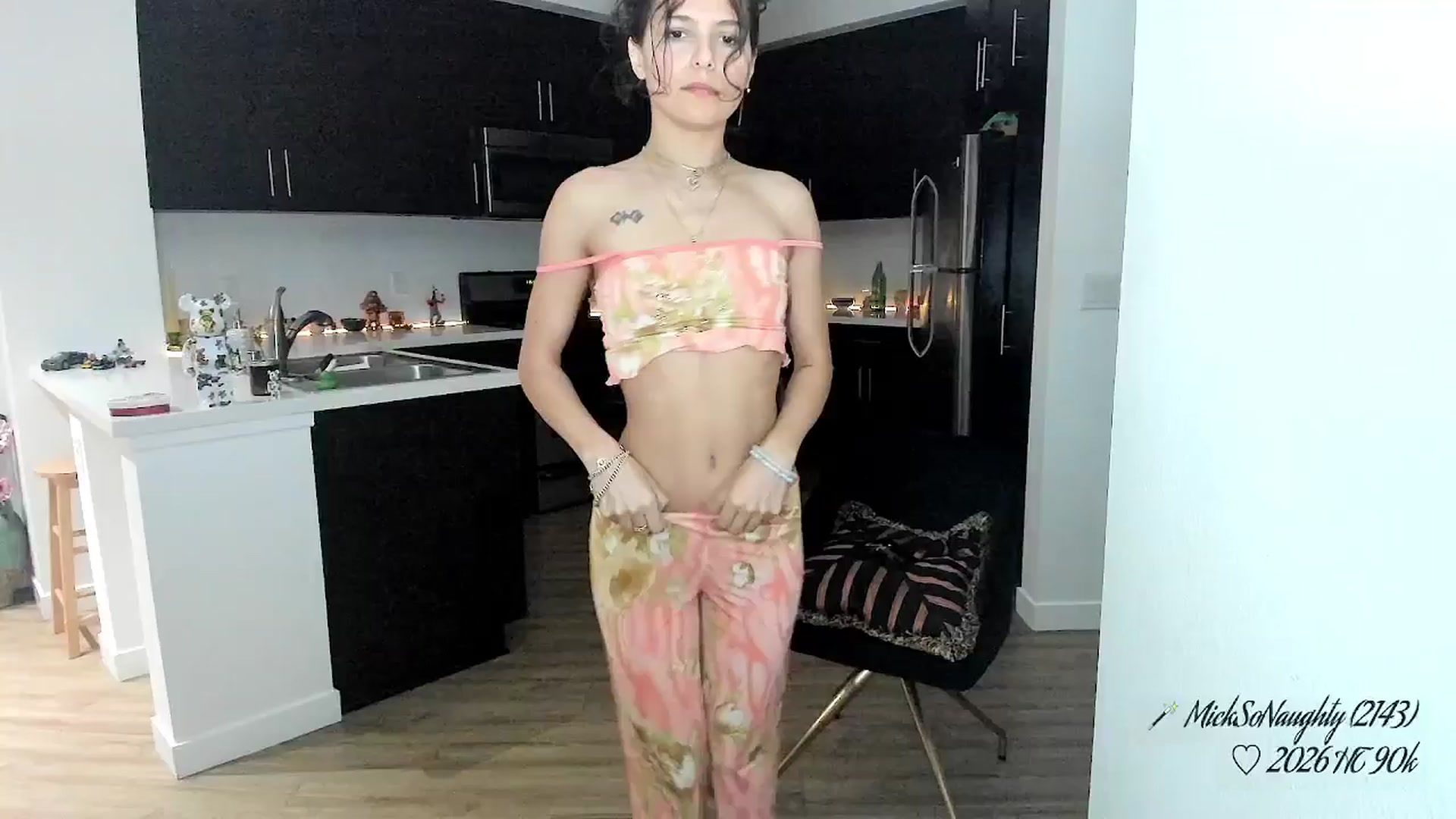 Gallery image thumbnail from litty's myfreecams stream on, 03/16/2026, 06:47 image 2 of 20