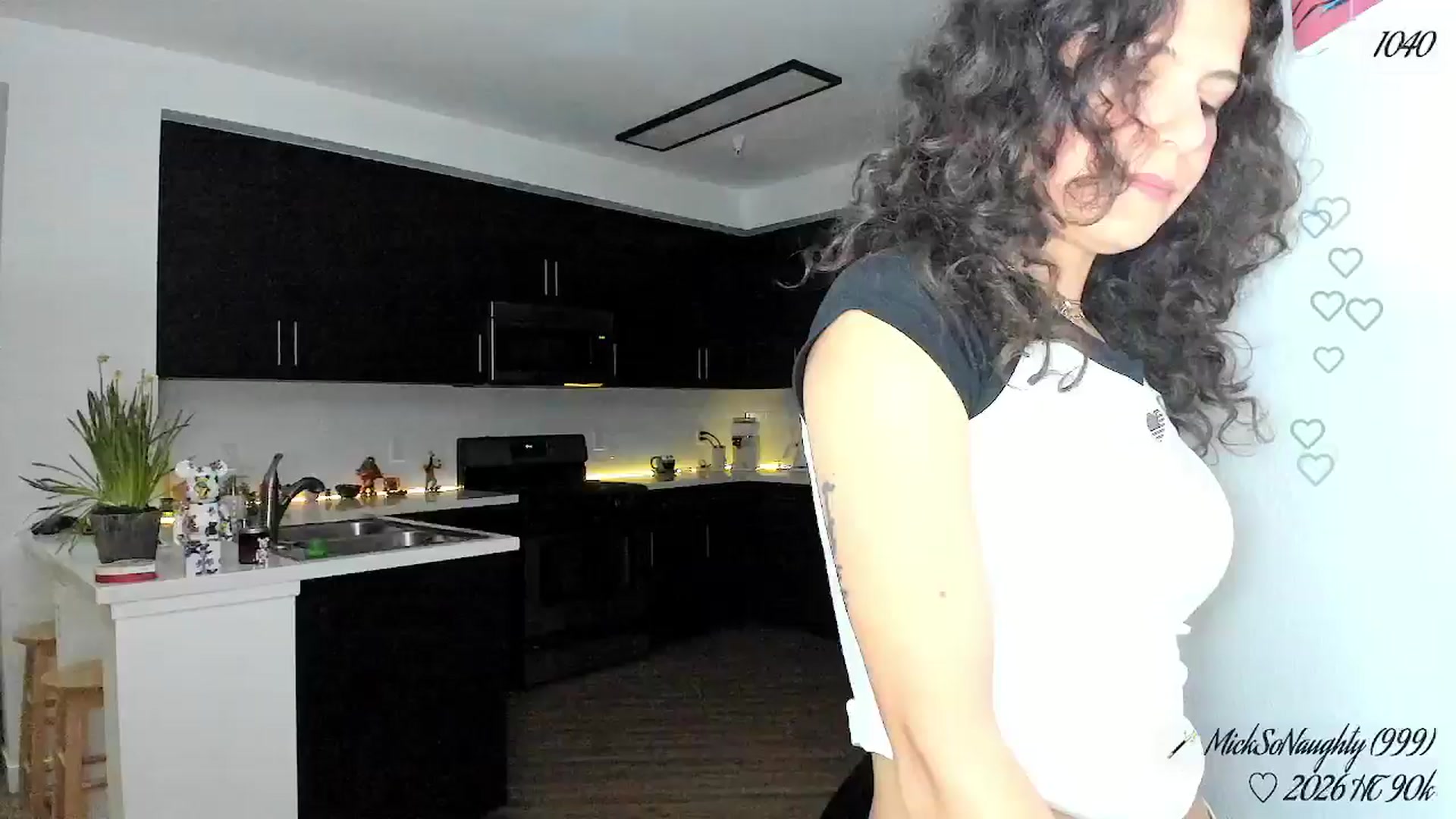 Gallery image thumbnail from litty's myfreecams stream on, 03/17/2026, 03:41 image 10 of 20