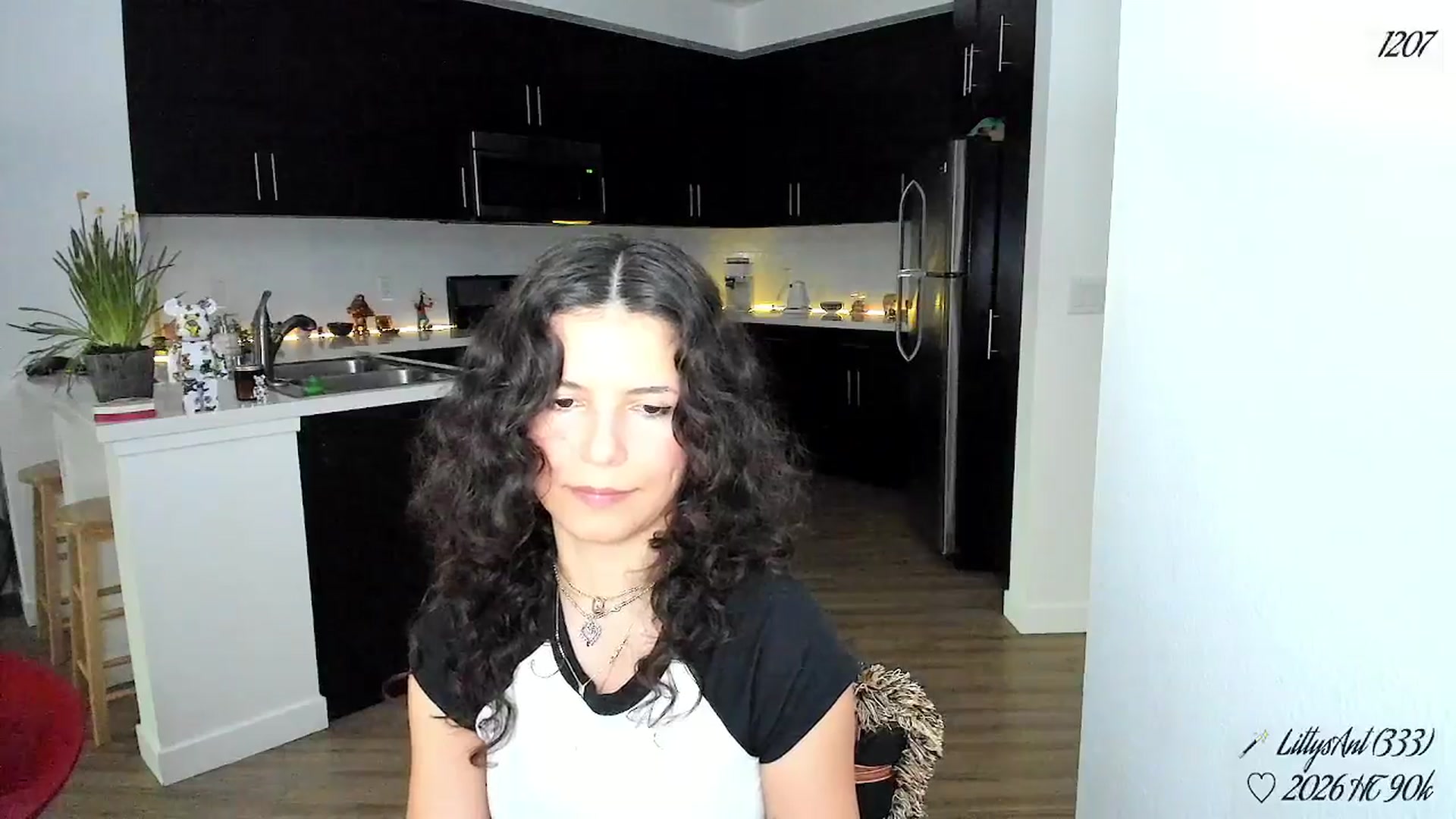 Gallery image thumbnail from litty's myfreecams stream on, 03/17/2026, 03:41 image 3 of 20