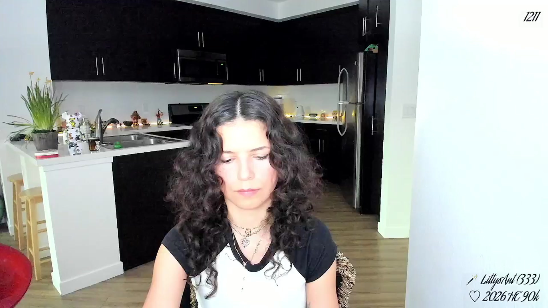 Gallery image thumbnail from litty's myfreecams stream on, 03/17/2026, 03:41 image 1 of 20
