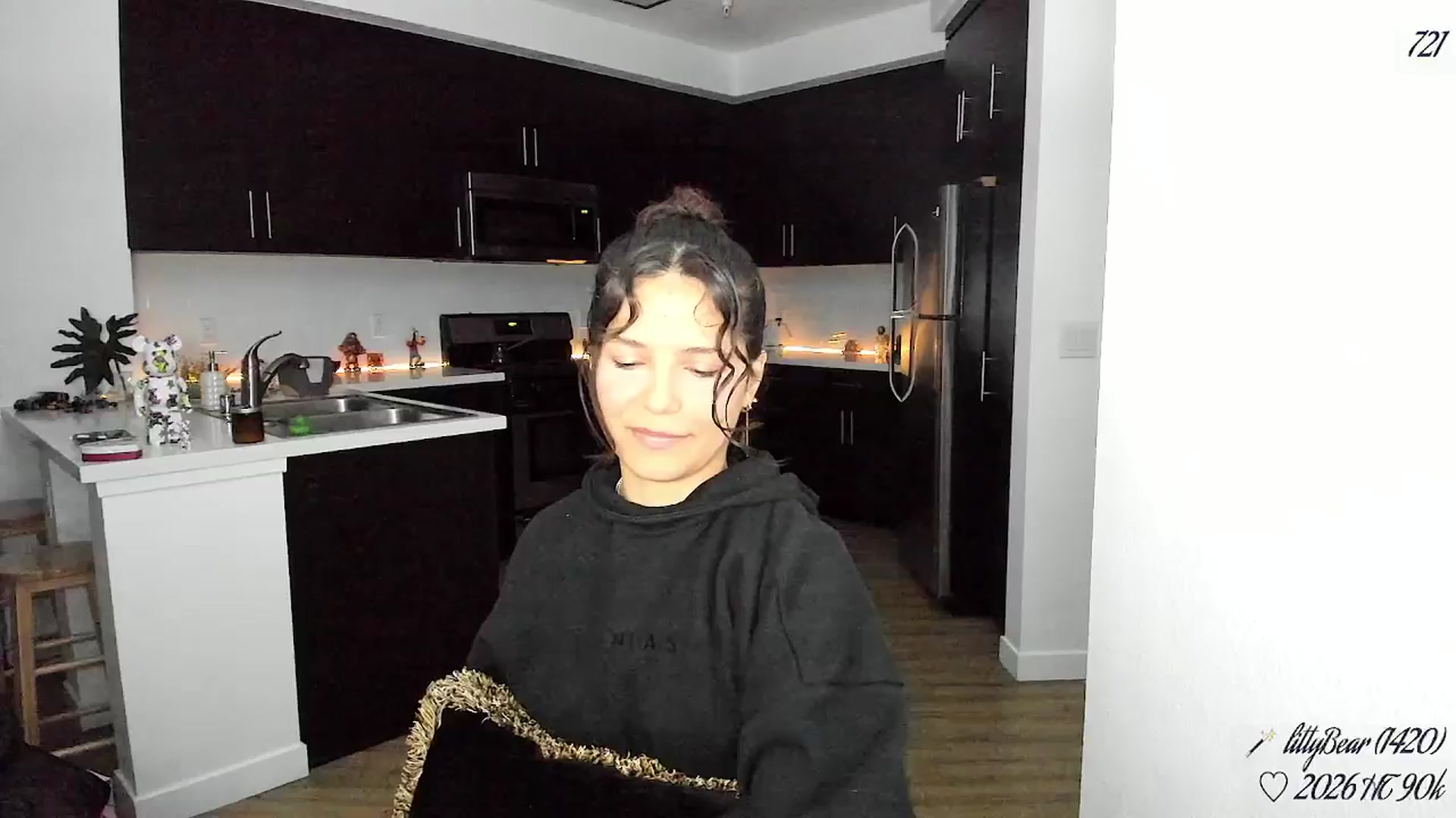 Gallery image thumbnail from litty's myfreecams stream on, 03/20/2026, 03:58 image 14 of 20