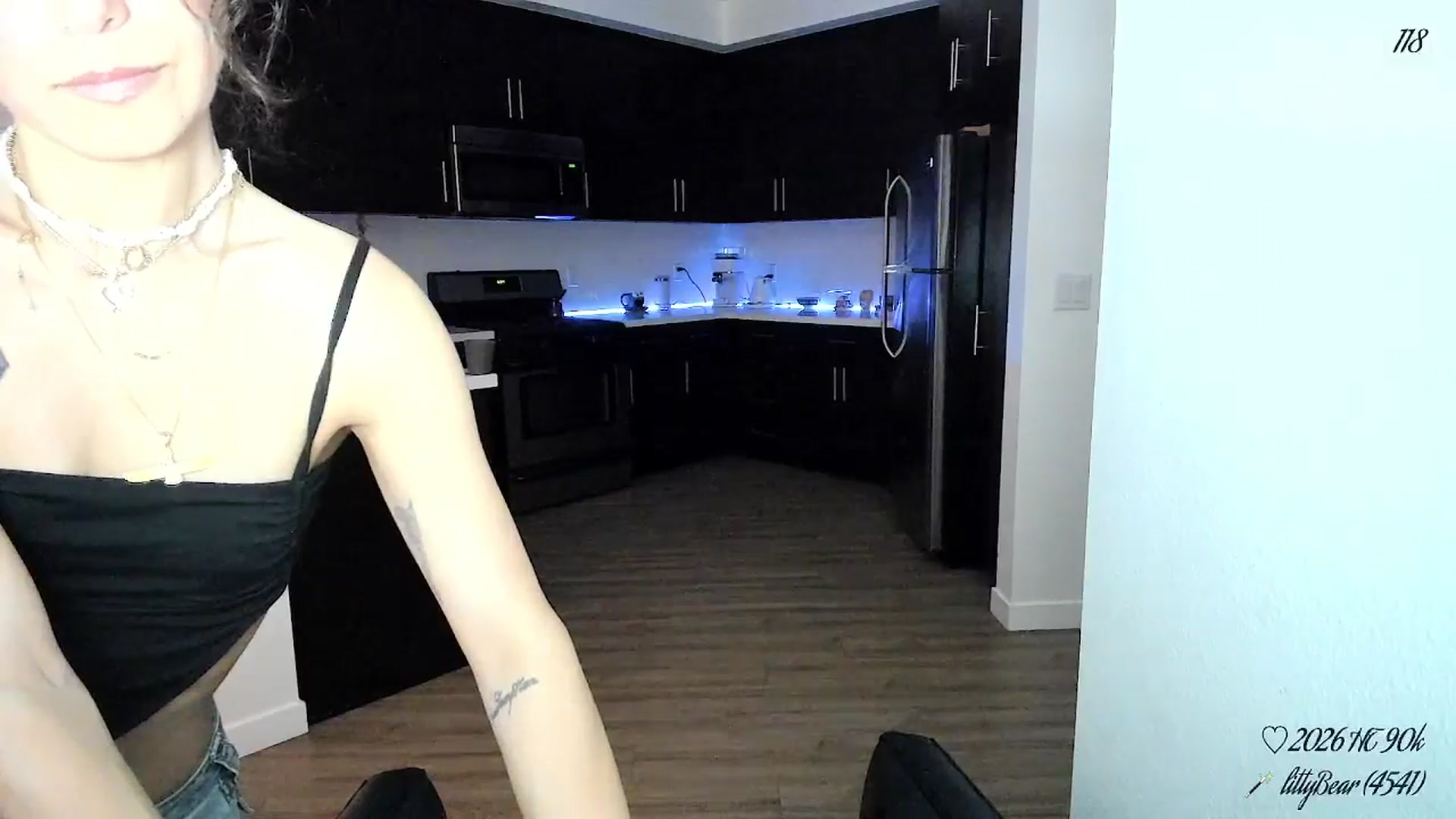 Gallery image thumbnail from litty's myfreecams stream on, 04/04/2026, 07:35 image 7 of 20