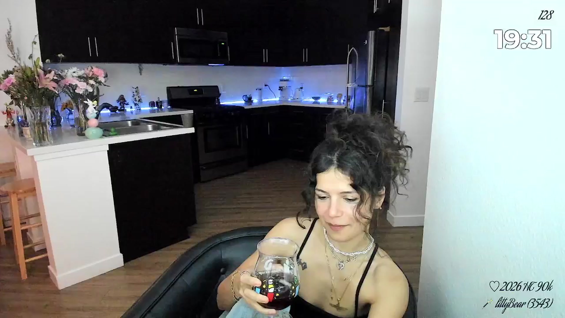 Gallery image thumbnail from litty's myfreecams stream on, 04/04/2026, 07:35 image 4 of 20