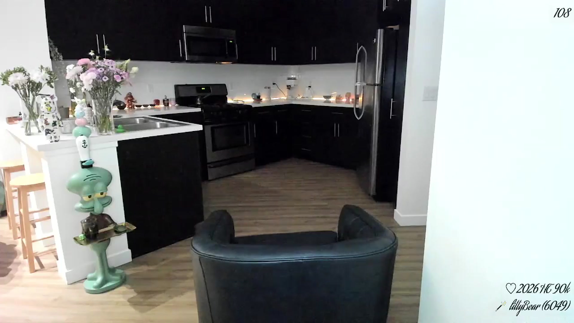 Gallery image thumbnail from litty's myfreecams stream on, 04/10/2026, 04:11 image 19 of 20