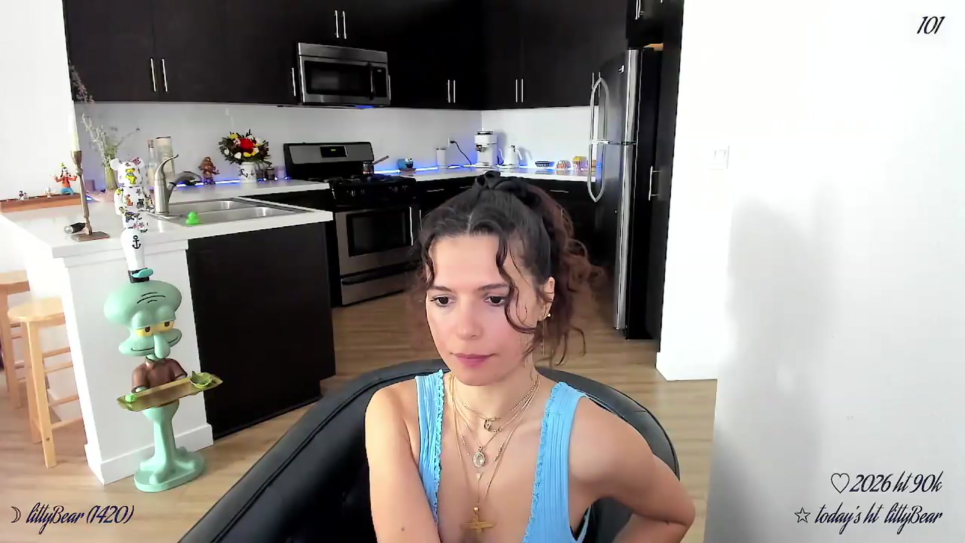 Gallery image thumbnail from litty's myfreecams stream on, 04/18/2026, 22:09 image 19 of 20