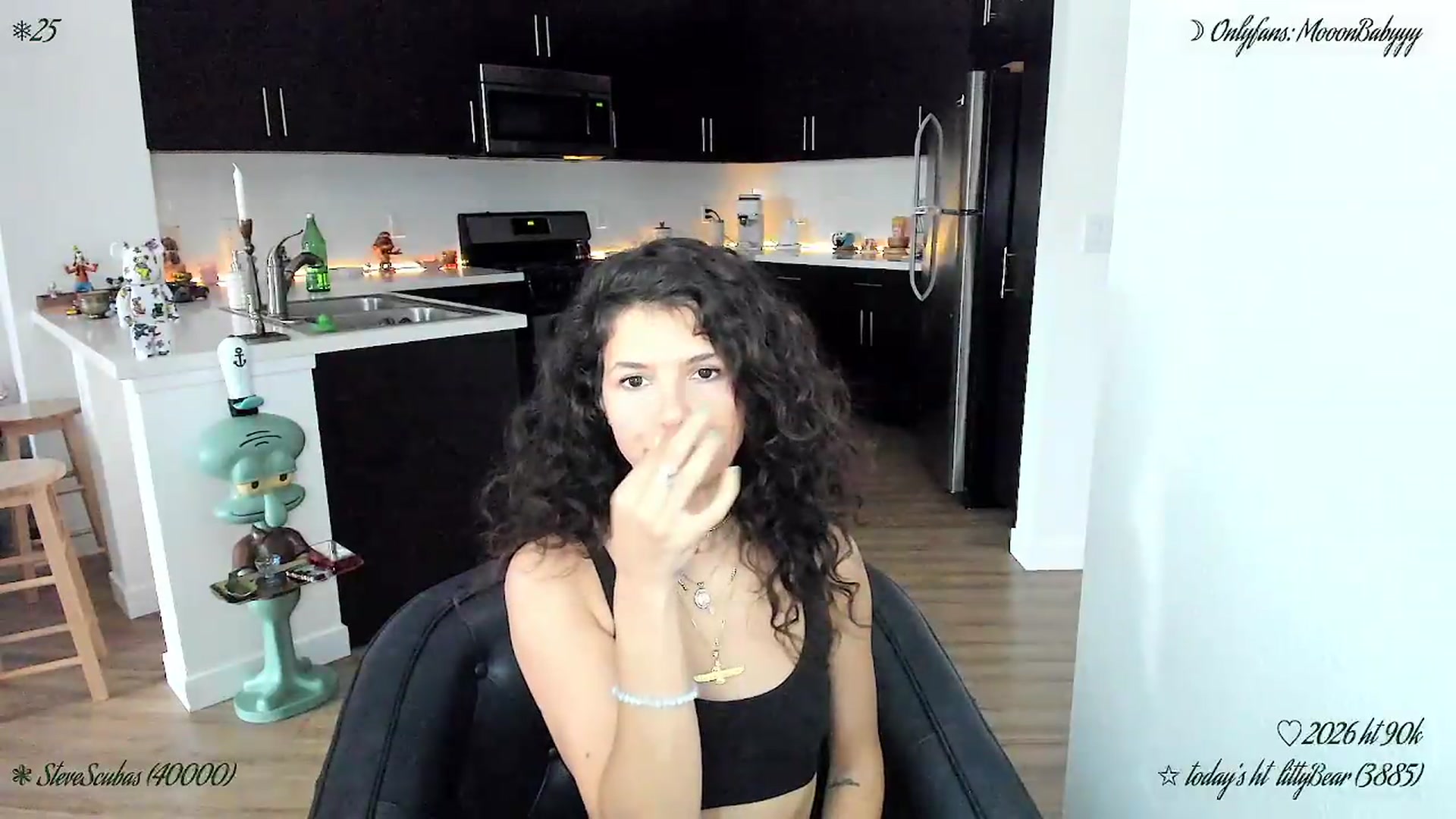 Gallery image thumbnail from litty's myfreecams stream on, 04/26/2026, 03:32 image 13 of 20