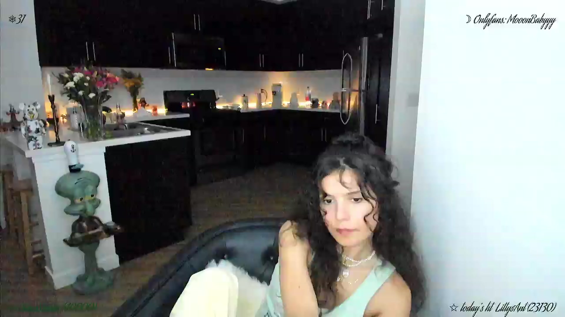Gallery image thumbnail from litty's myfreecams stream on, 04/30/2026, 04:29 image 13 of 20