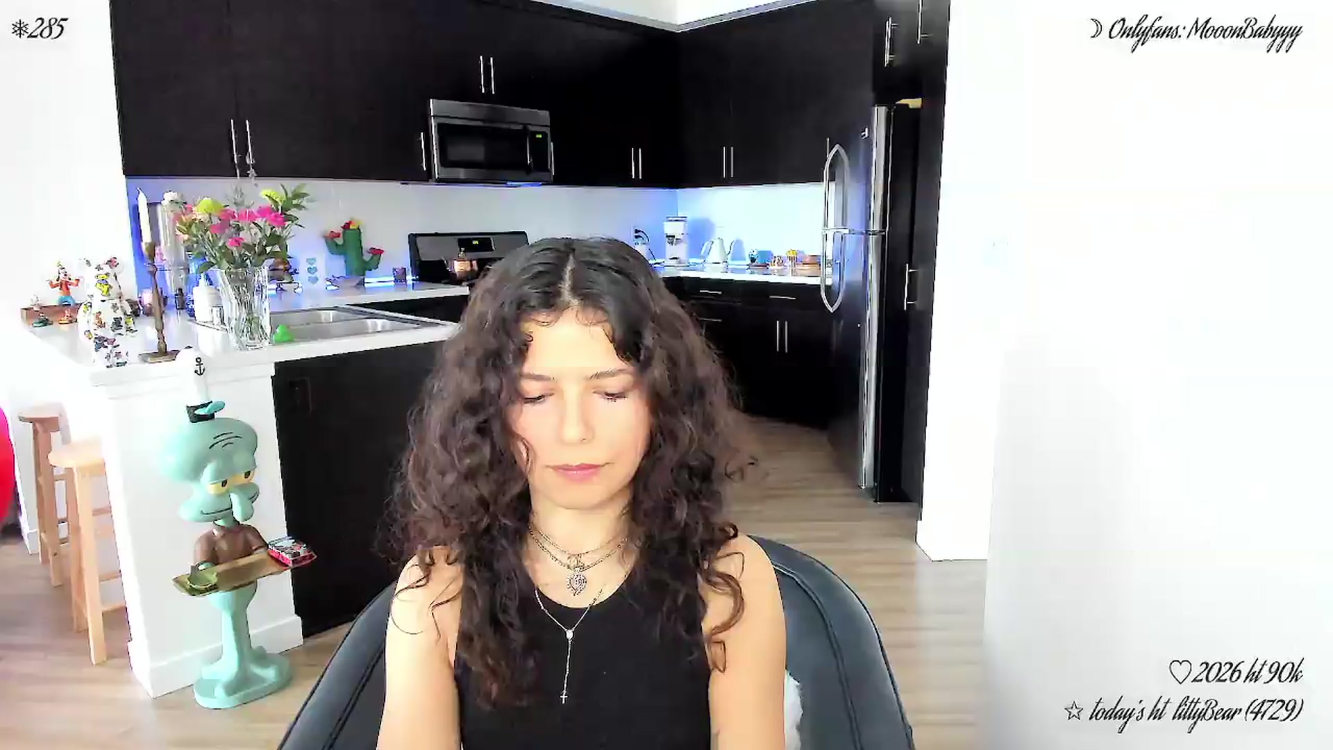 Gallery image thumbnail from litty's myfreecams stream on, 05/10/2026, 21:34 image 2 of 20