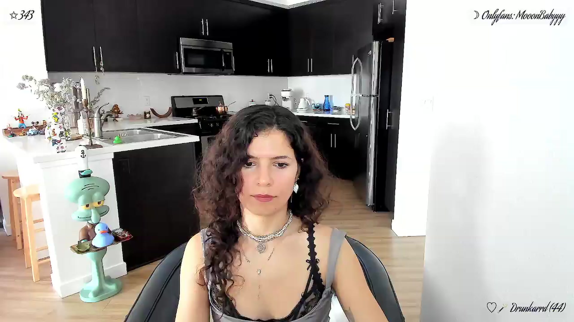 Gallery image thumbnail from litty's myfreecams stream on, 05/16/2026, 23:22 image 7 of 20