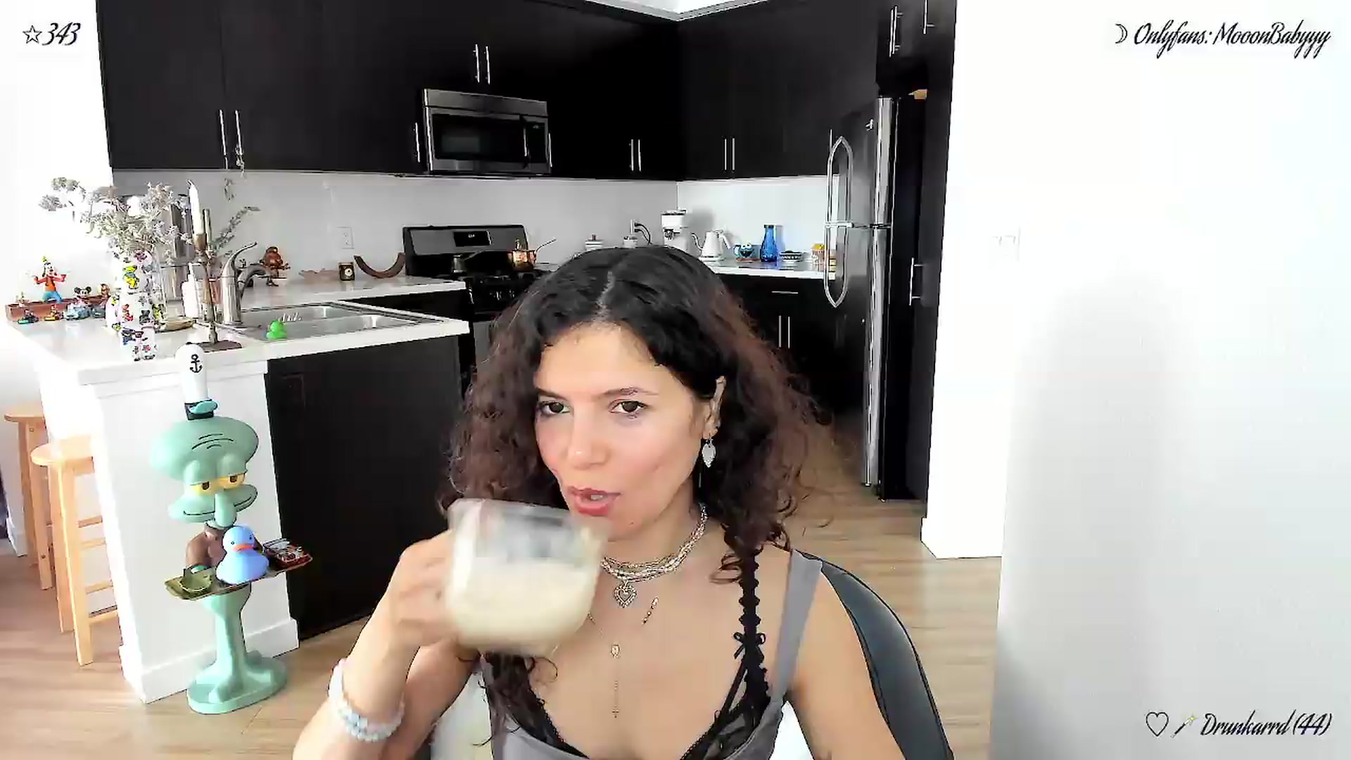 Gallery image thumbnail from litty's myfreecams stream on, 05/16/2026, 23:22 image 1 of 20
