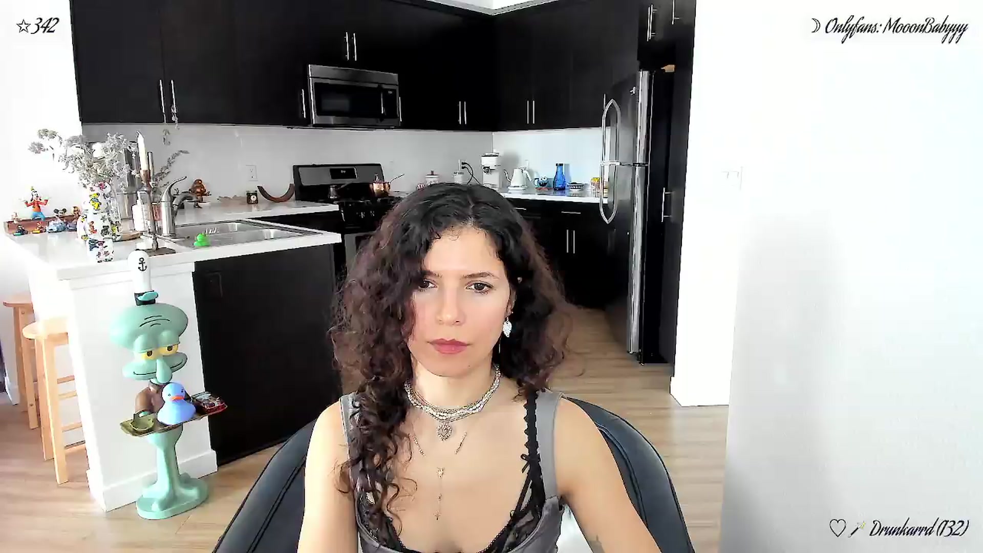 Gallery image thumbnail from litty's myfreecams stream on, 05/16/2026, 23:22 image 12 of 20