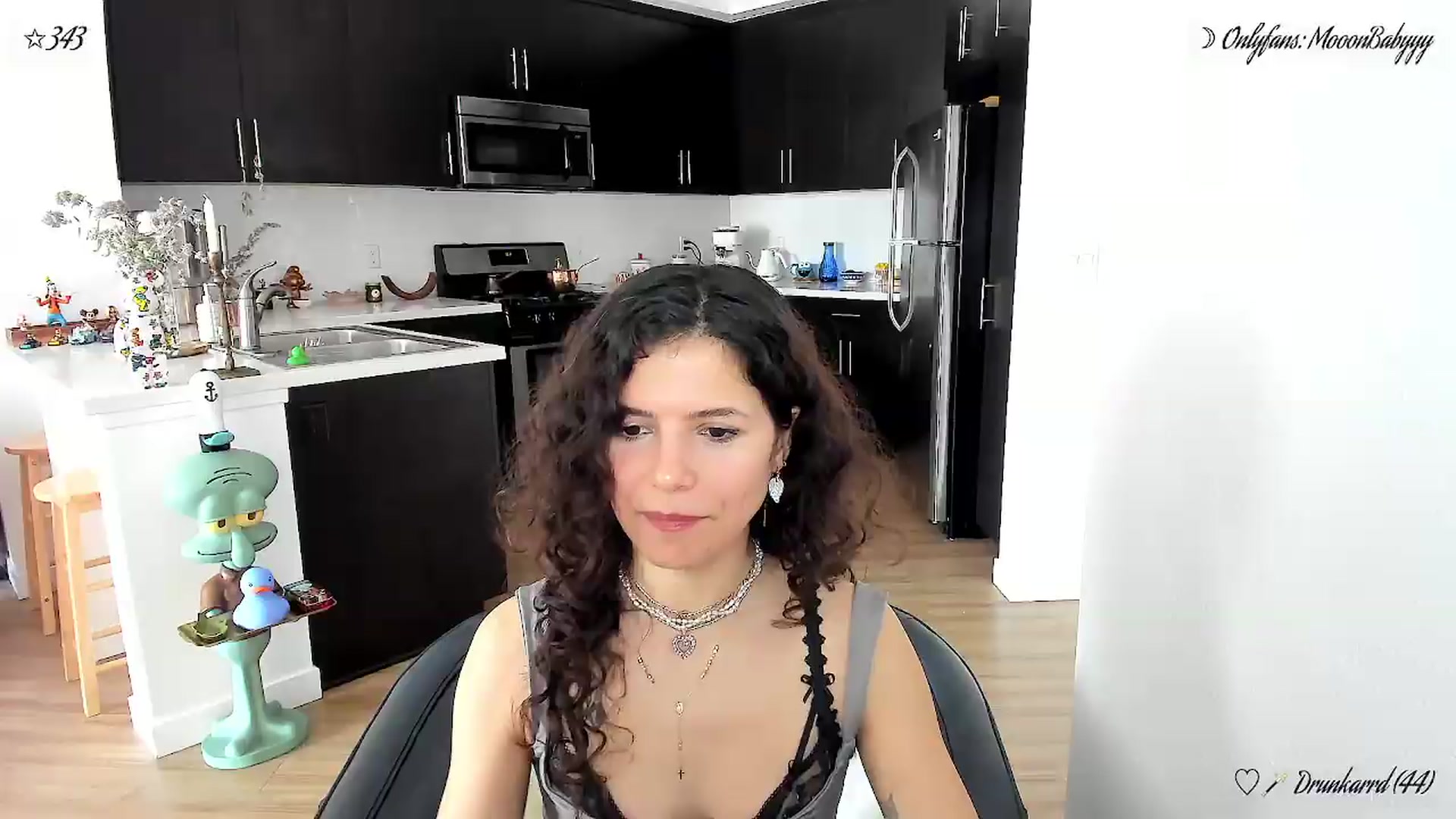 Gallery image thumbnail from litty's myfreecams stream on, 05/16/2026, 23:22 image 4 of 20