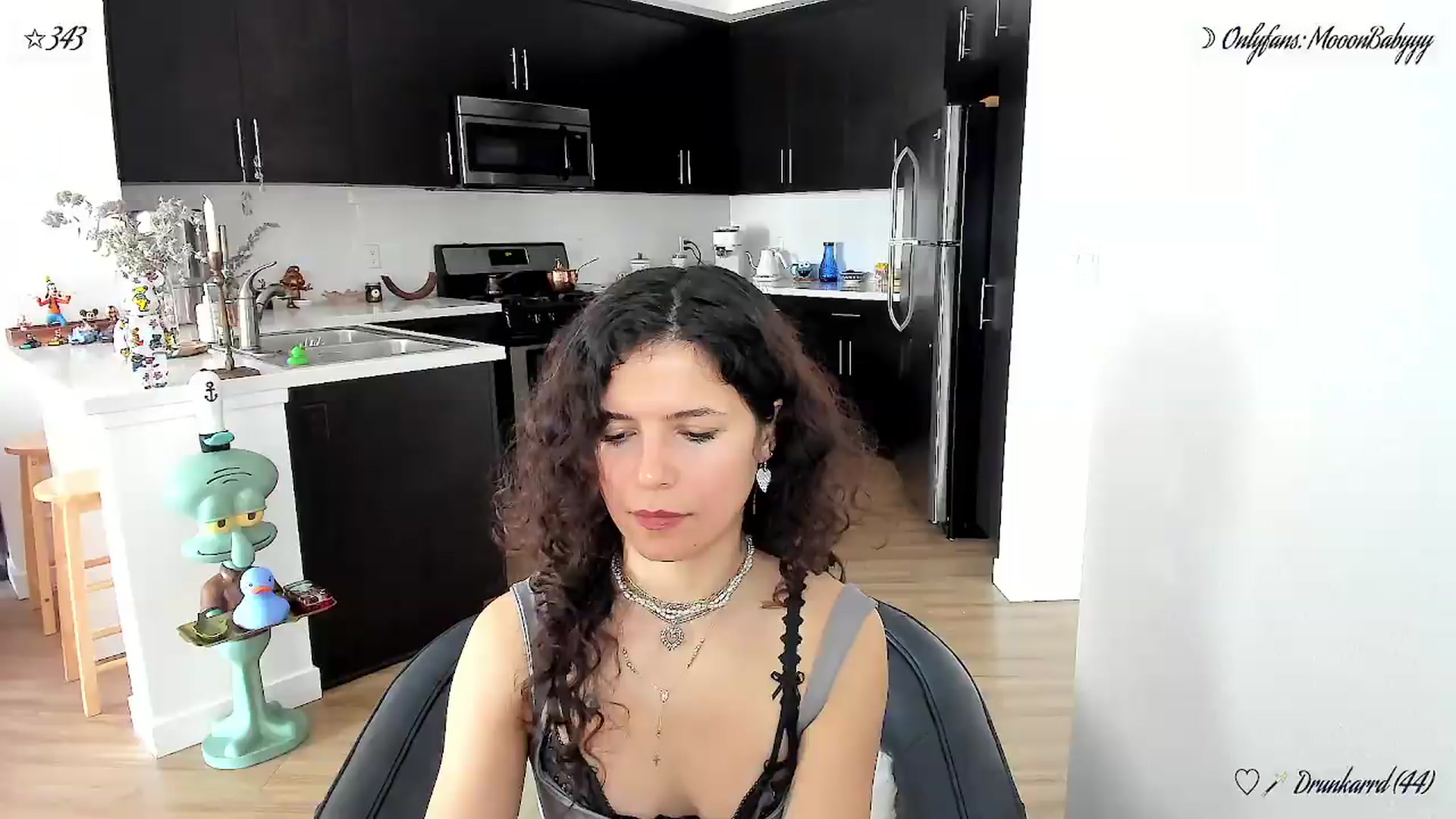 Gallery image thumbnail from litty's myfreecams stream on, 05/16/2026, 23:22 image 5 of 20