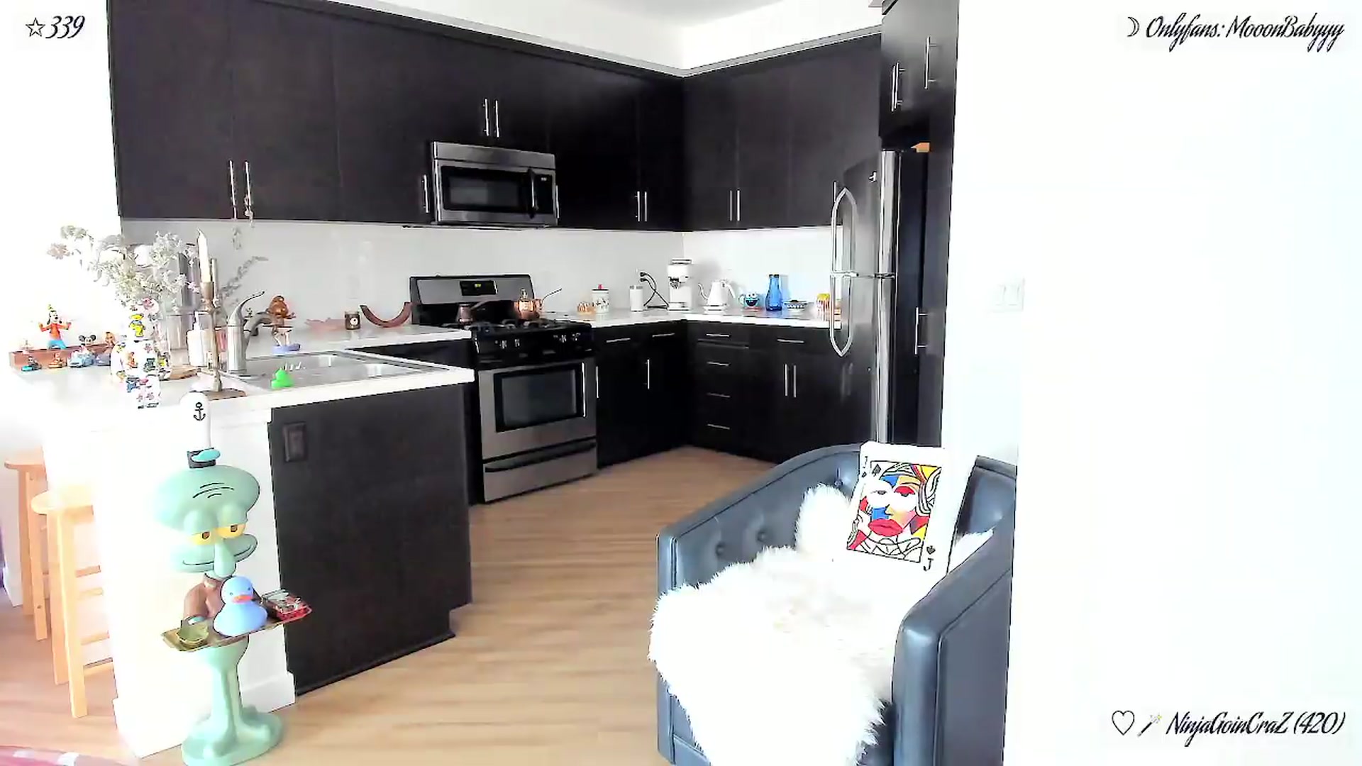 Gallery image thumbnail from litty's myfreecams stream on, 05/17/2026, 24:39 image 9 of 20