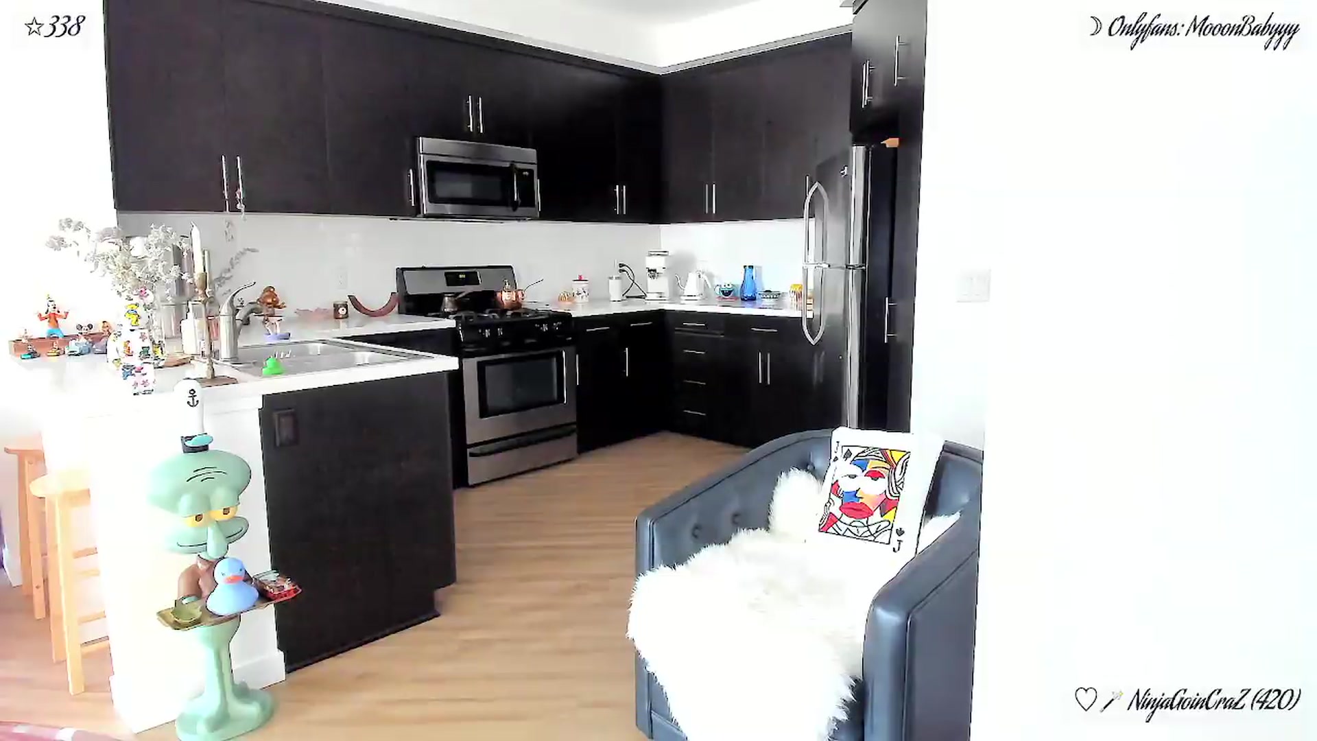 Gallery image thumbnail from litty's myfreecams stream on, 05/17/2026, 24:39 image 10 of 20