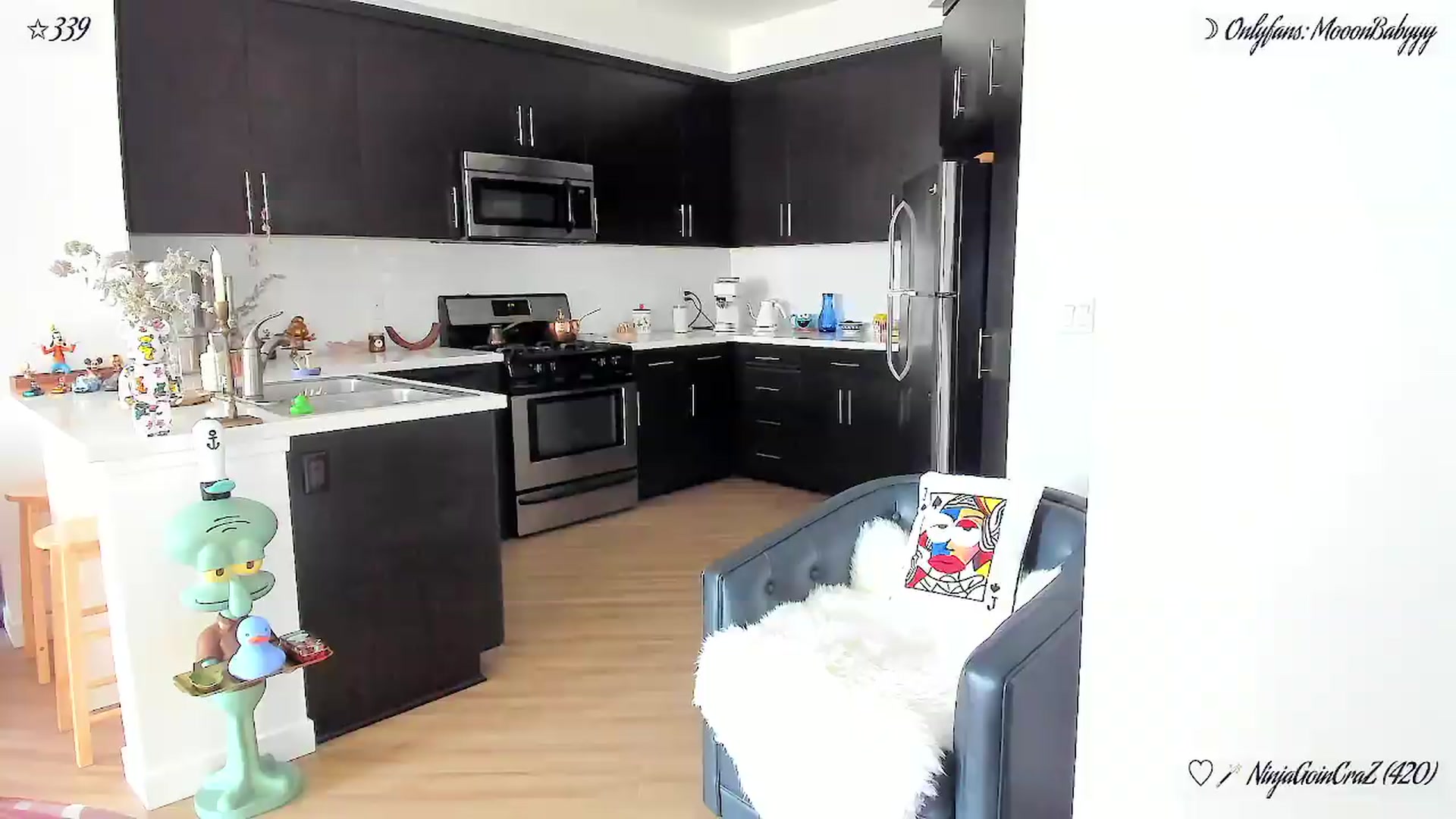 Gallery image thumbnail from litty's myfreecams stream on, 05/17/2026, 24:39 image 3 of 20