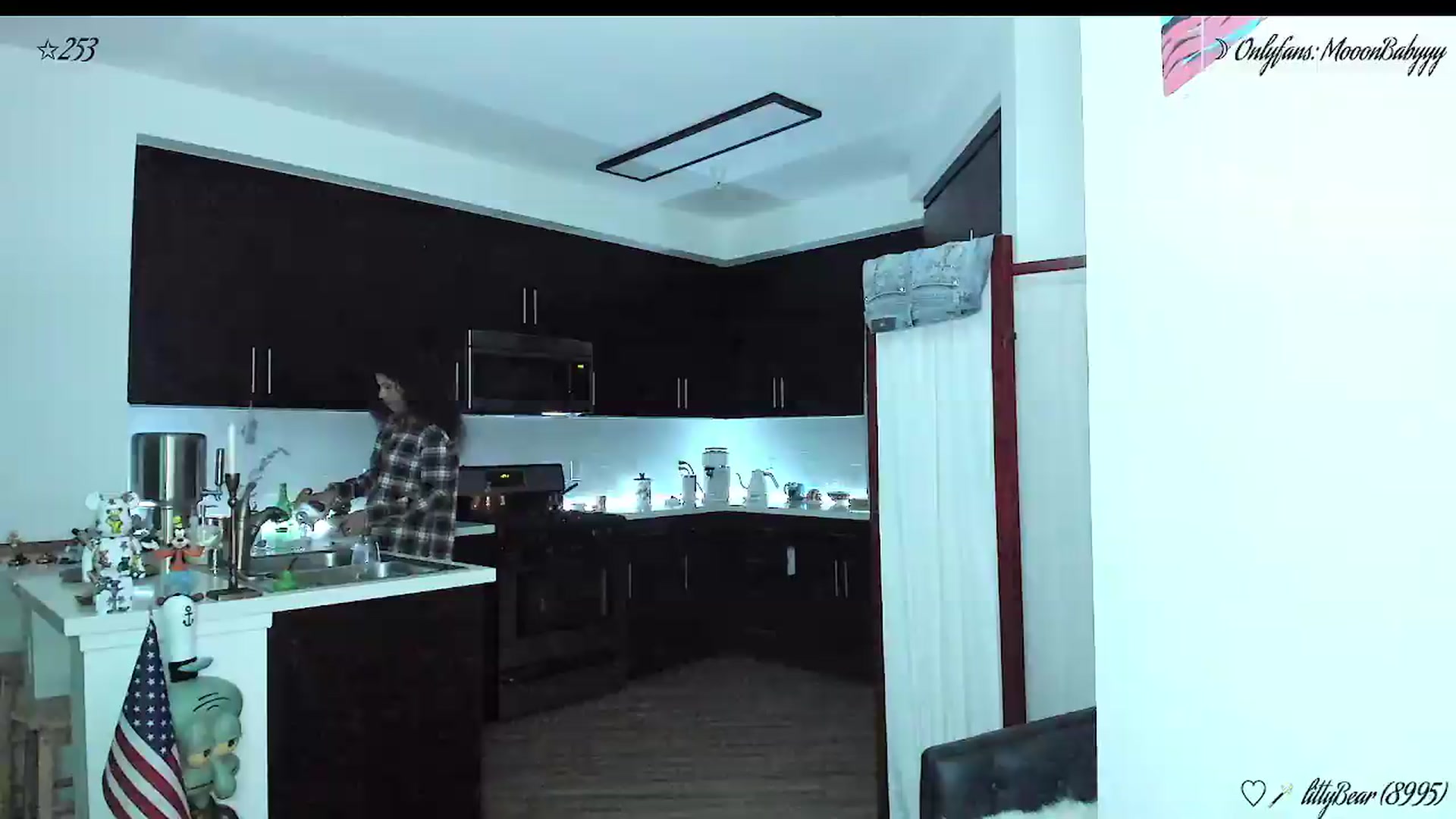 Gallery image thumbnail from litty's myfreecams stream on, 05/26/2026, 05:22 image 16 of 20