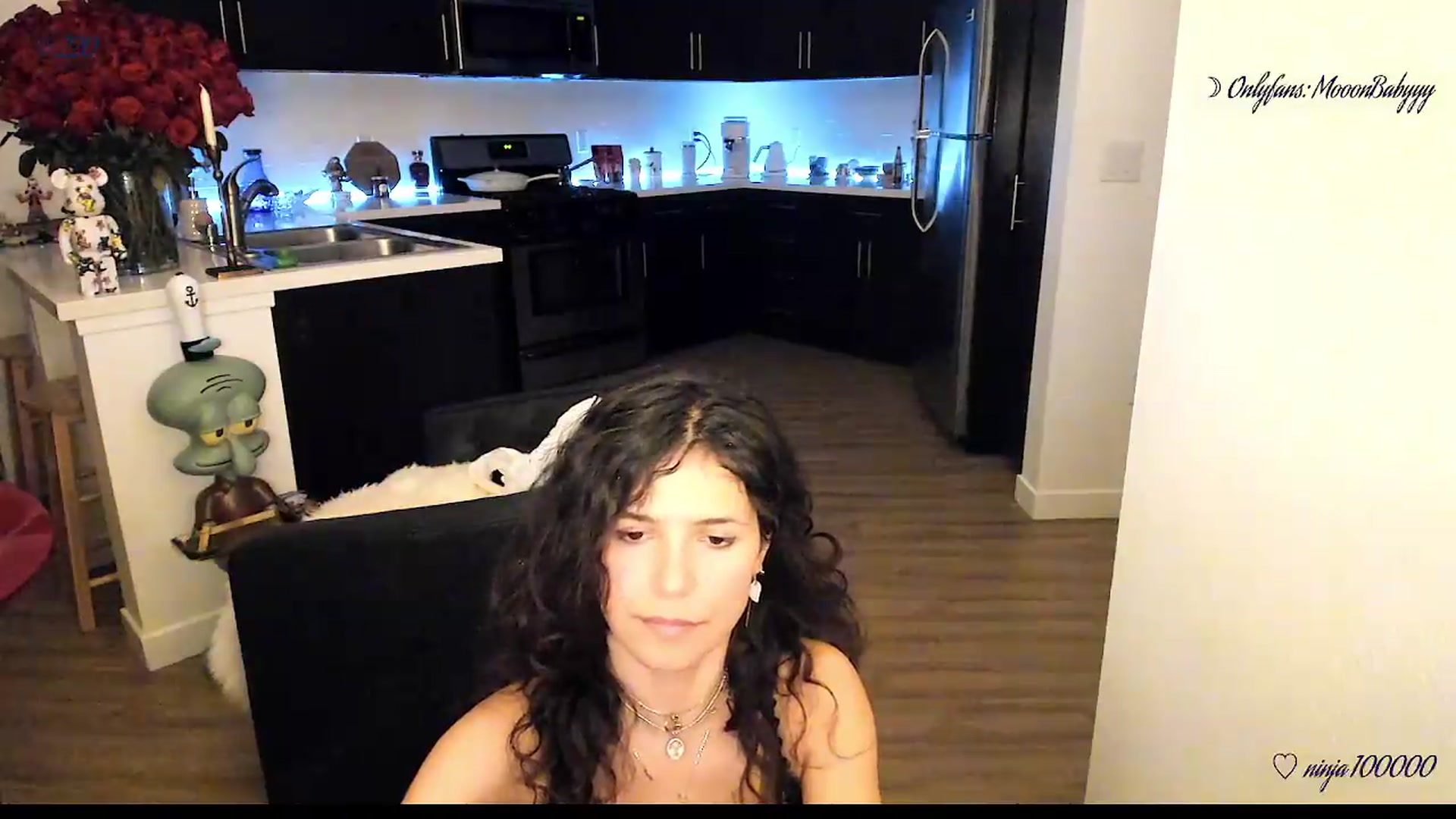 Gallery image thumbnail from litty's myfreecams stream on, 05/31/2026, 10:40 image 14 of 20