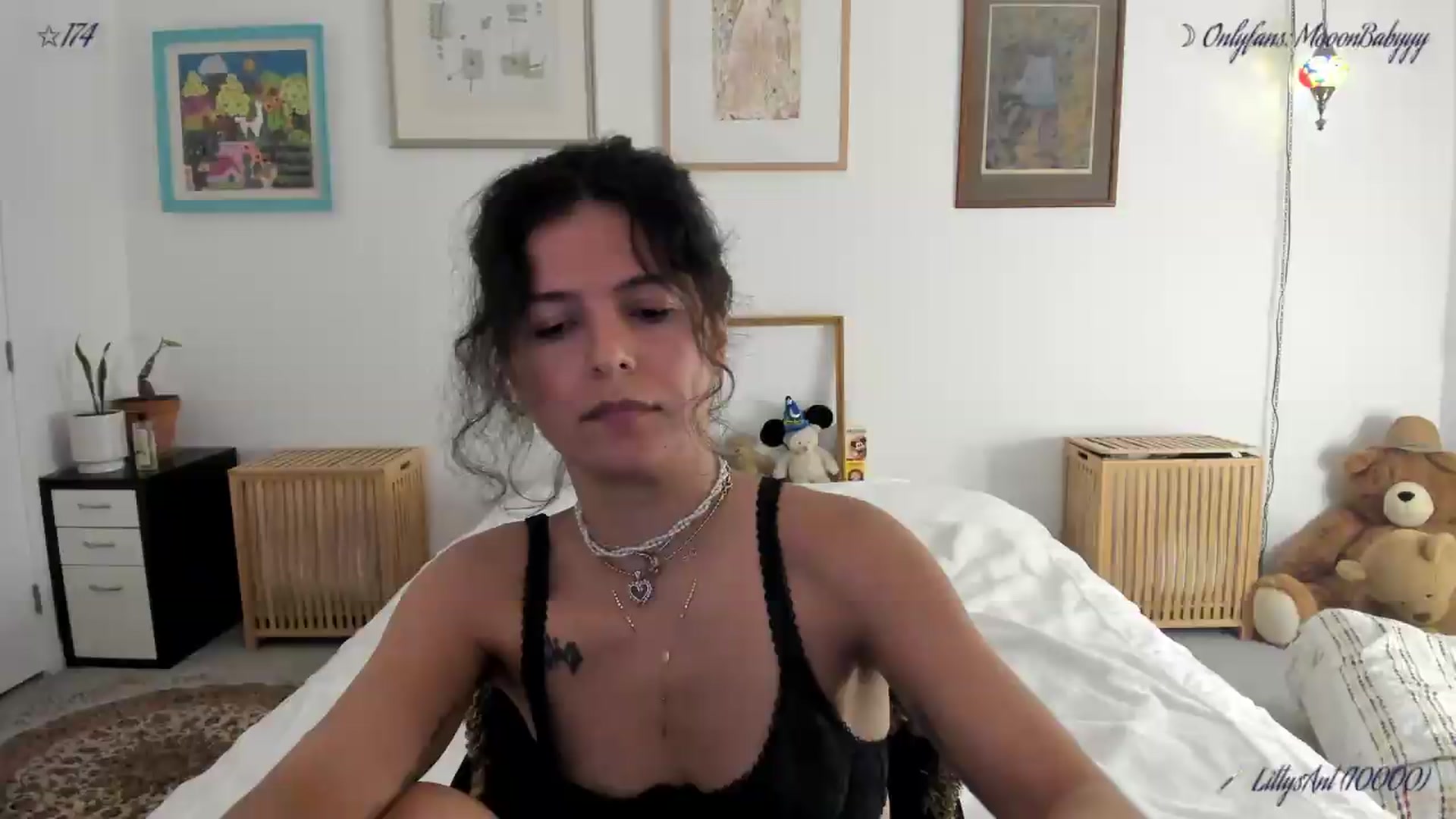Gallery image thumbnail from litty's myfreecams stream on, 06/04/2026, 05:38 image 16 of 20