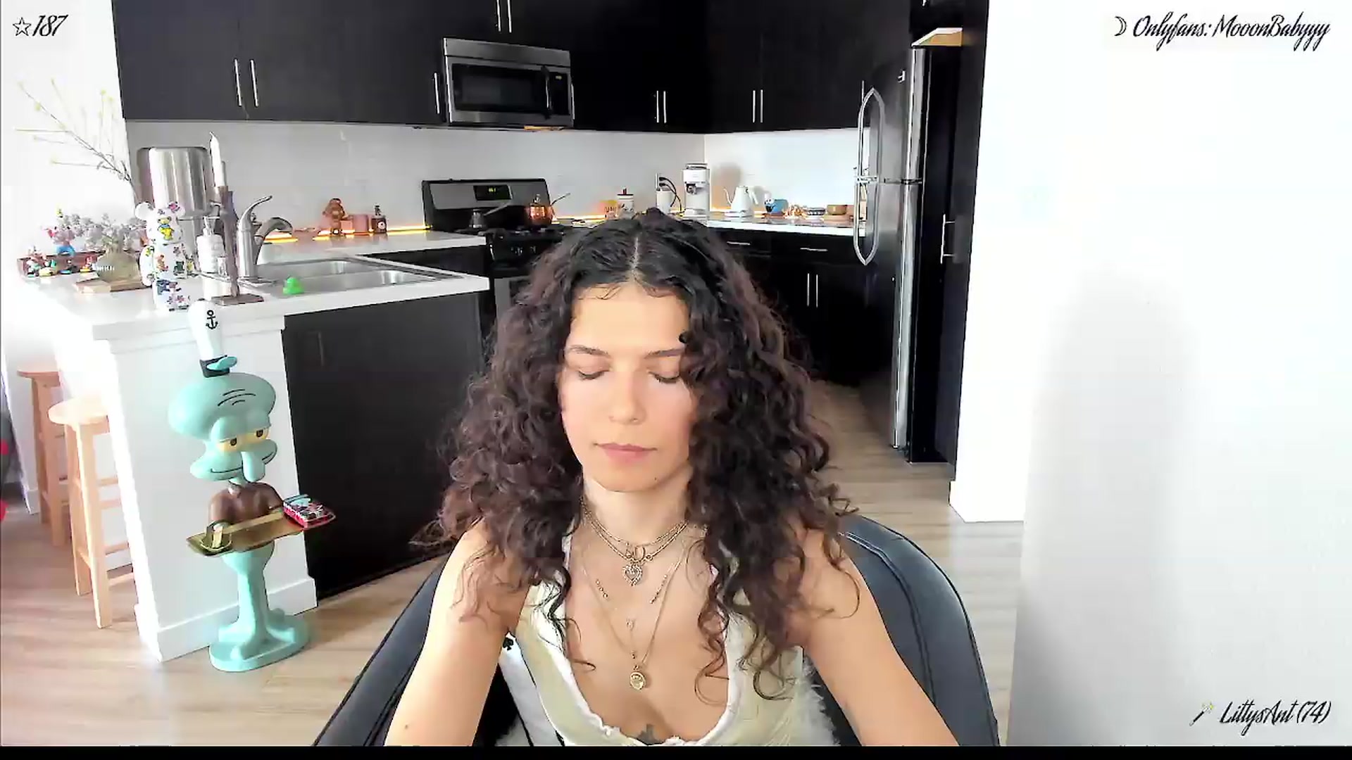 Gallery image thumbnail from litty's myfreecams stream on, 06/06/2026, 02:08 image 5 of 20