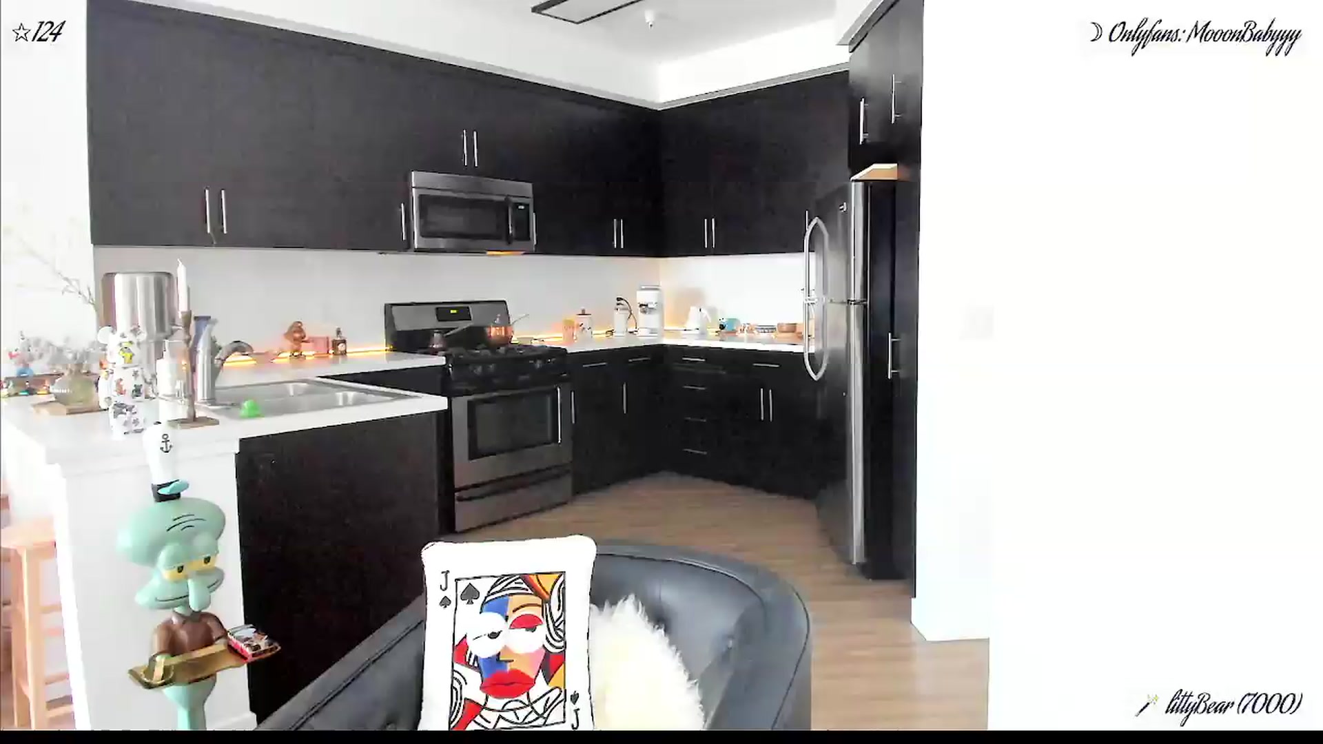 Gallery image thumbnail from litty's myfreecams stream on, 06/06/2026, 02:08 image 14 of 20