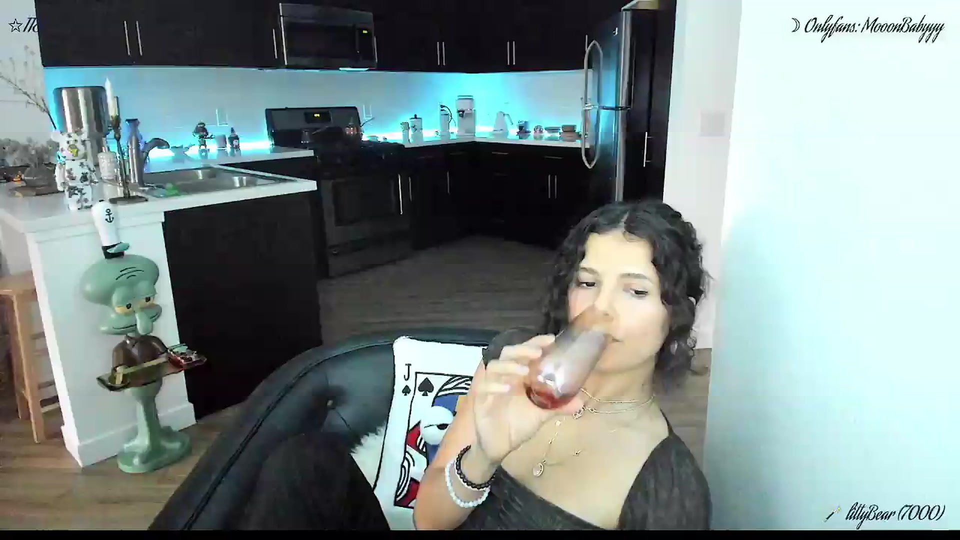 Gallery image thumbnail from litty's myfreecams stream on, 06/06/2026, 05:39 image 5 of 20