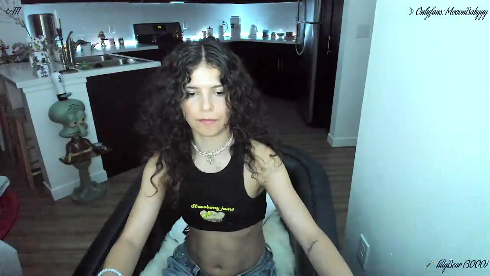 Gallery image thumbnail from litty's myfreecams stream on, 06/07/2026, 05:50 image 16 of 20