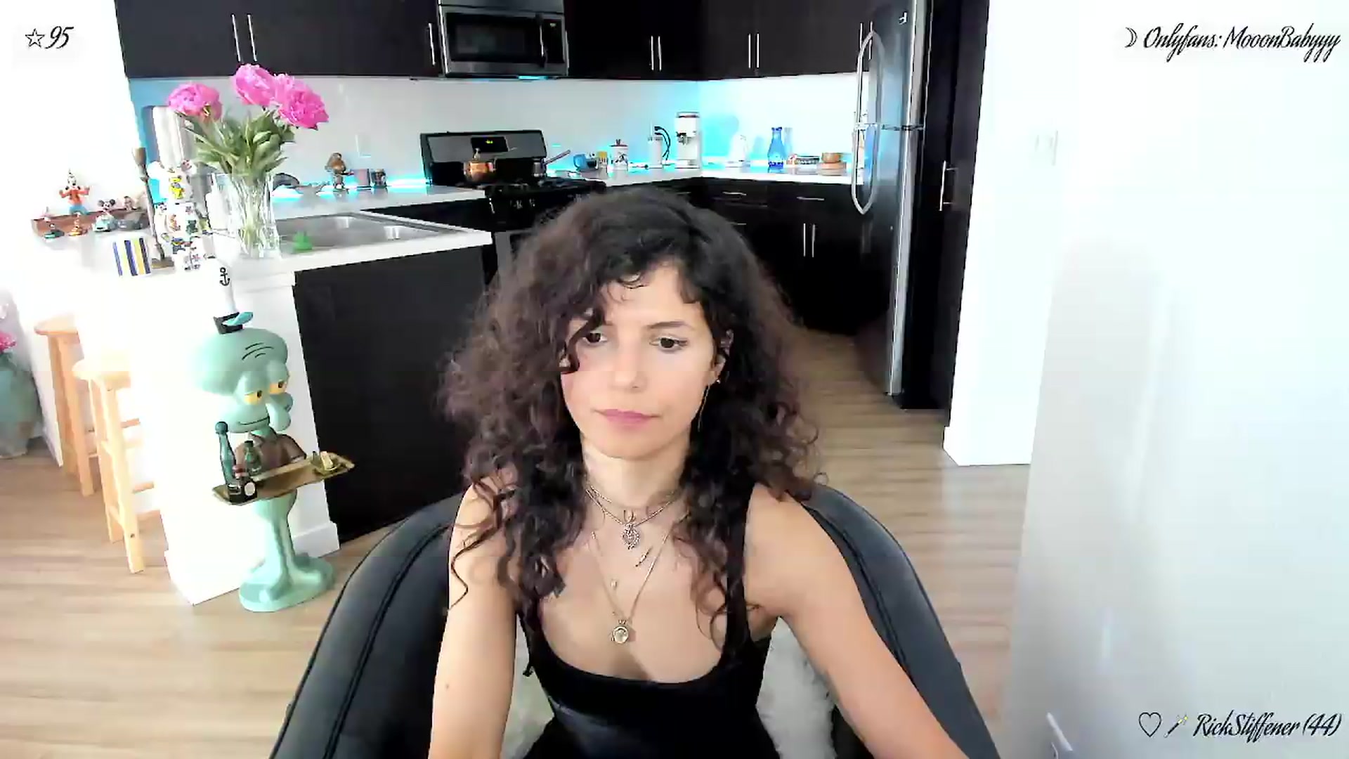 Gallery image thumbnail from litty's myfreecams stream on, 06/10/2026, 04:20 image 5 of 20