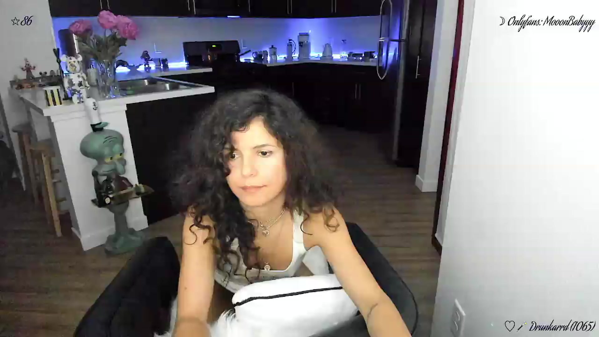 Gallery image thumbnail from litty's myfreecams stream on, 06/10/2026, 05:05 image 6 of 20