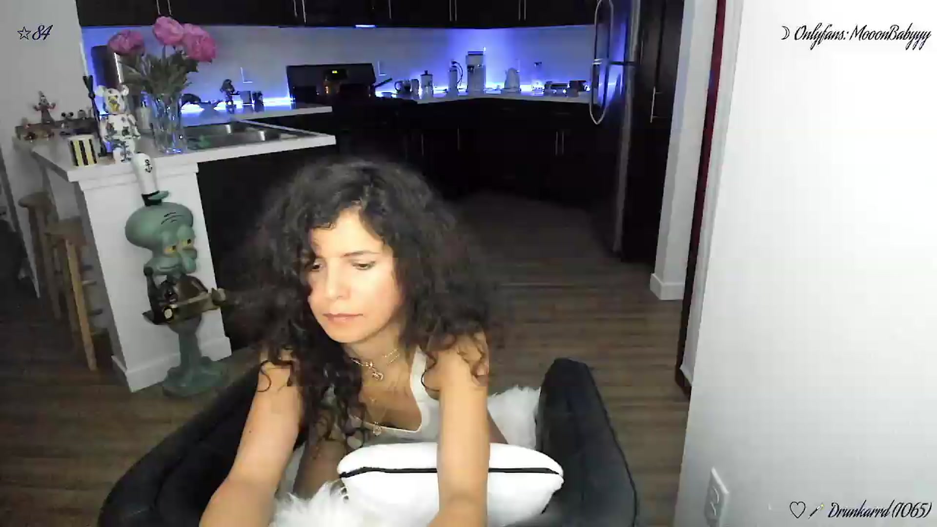 Gallery image thumbnail from litty's myfreecams stream on, 06/10/2026, 05:05 image 7 of 20