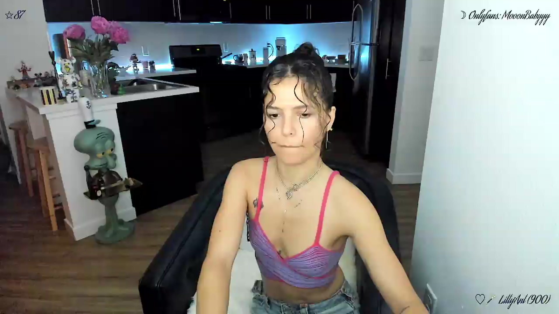 Gallery image thumbnail from litty's myfreecams stream on, 06/11/2026, 07:59 image 16 of 20