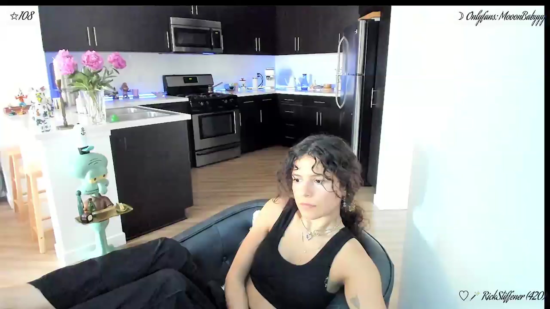 Gallery image thumbnail from litty's myfreecams stream on, 06/13/2026, 22:59 image 13 of 20