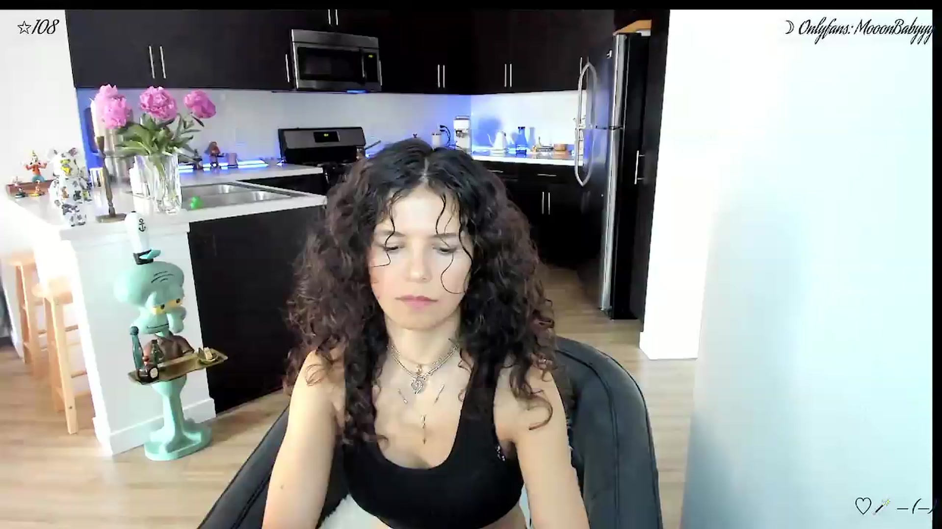 Gallery image thumbnail from litty's myfreecams stream on, 06/13/2026, 22:59 image 5 of 20