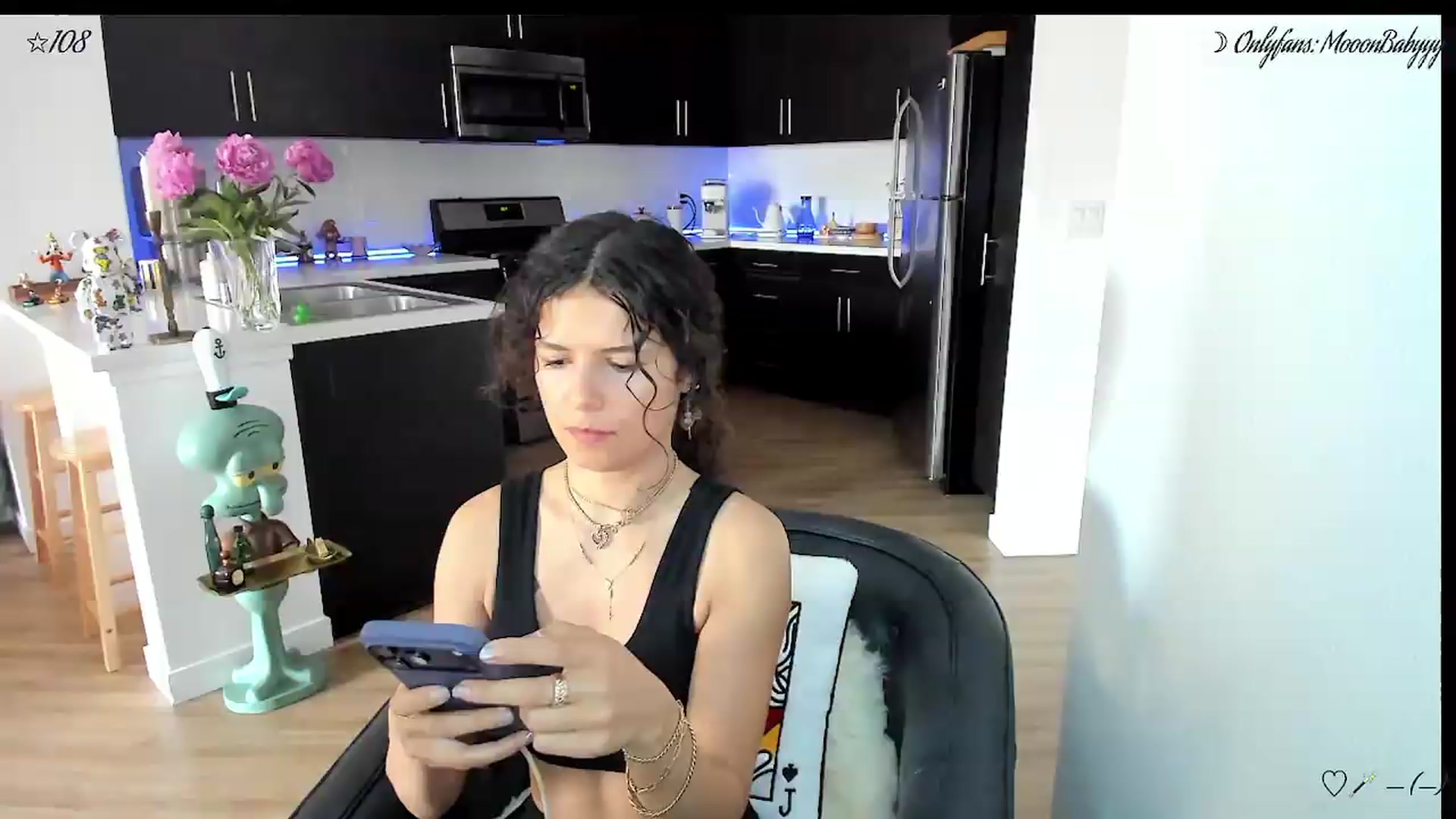 Gallery image thumbnail from litty's myfreecams stream on, 06/13/2026, 22:59 image 6 of 20