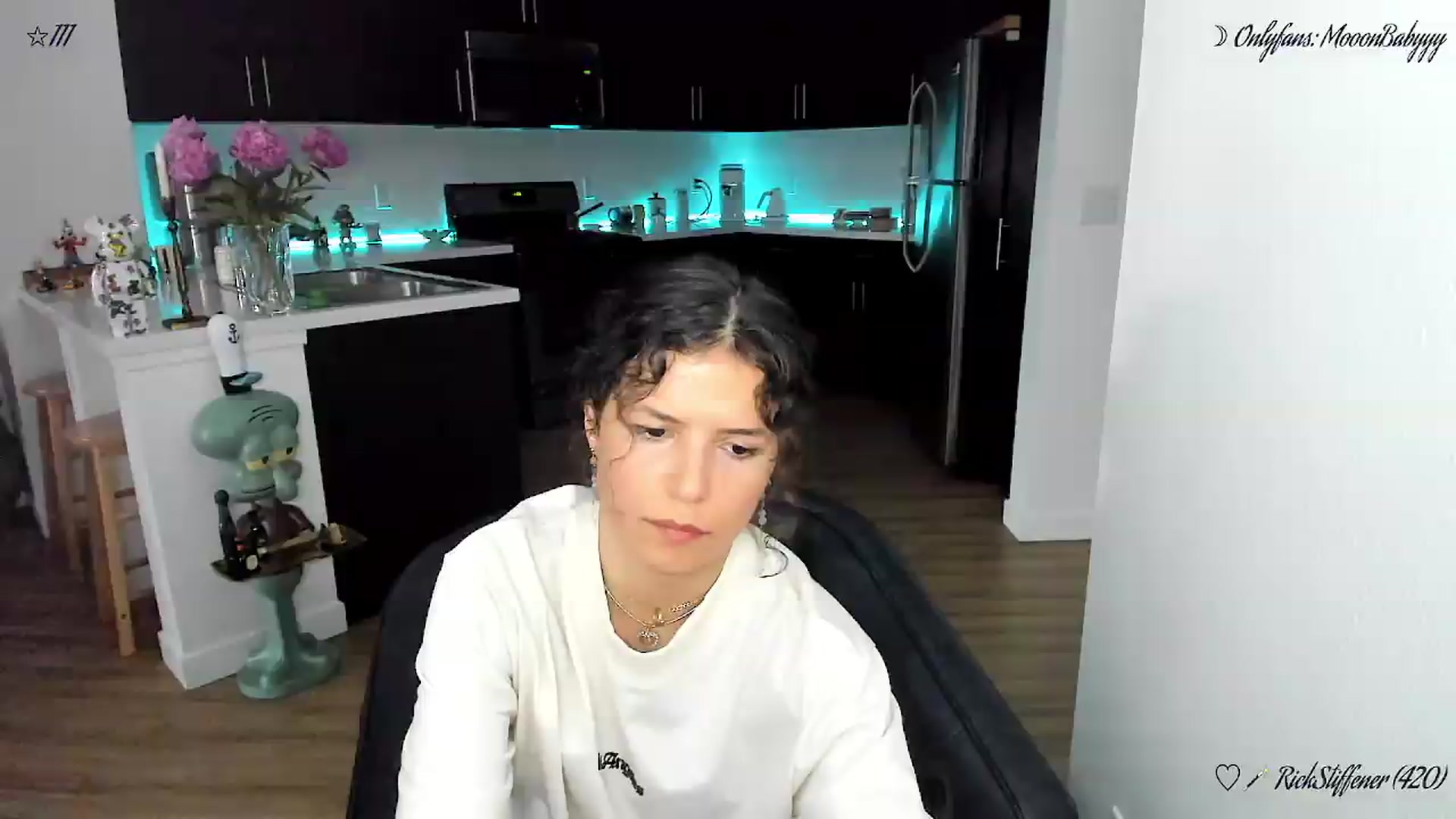 Gallery image thumbnail from litty's myfreecams stream on, 06/14/2026, 04:16 image 11 of 20