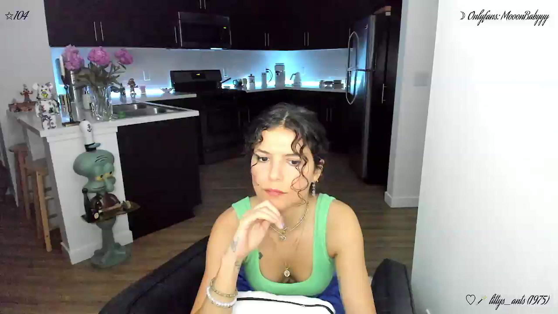Gallery image thumbnail from litty's myfreecams stream on, 06/14/2026, 04:16 image 16 of 20