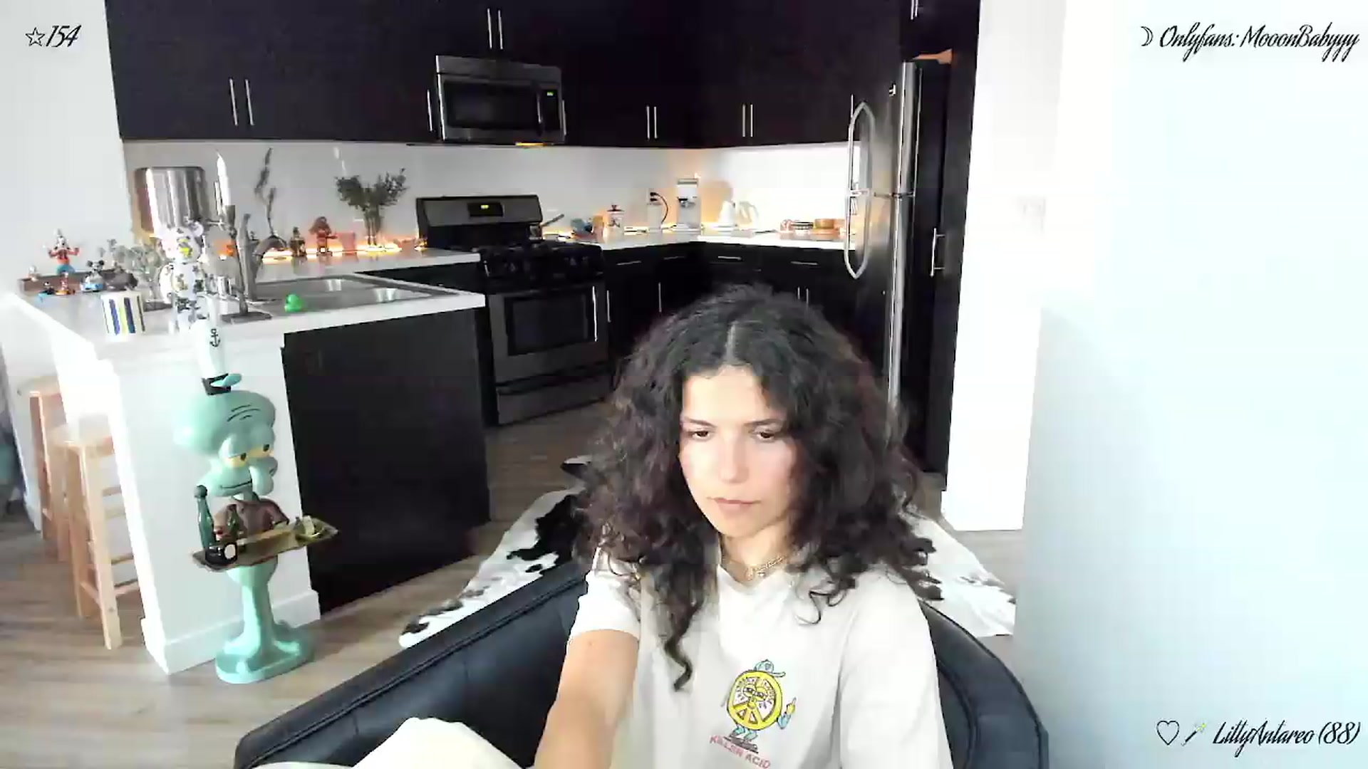 Gallery image thumbnail from litty's myfreecams stream on, 06/19/2026, 05:04 image 4 of 20