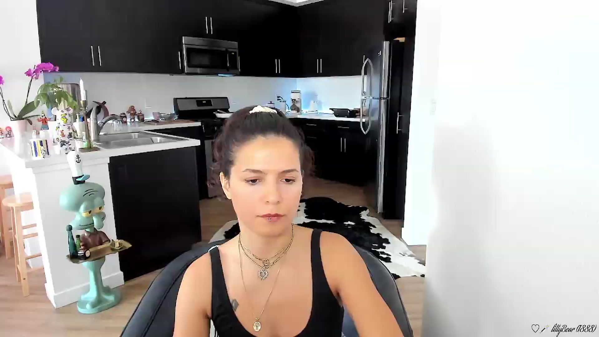 Gallery image thumbnail from litty's myfreecams stream on, 08/02/2026, 23:14 image 11 of 20