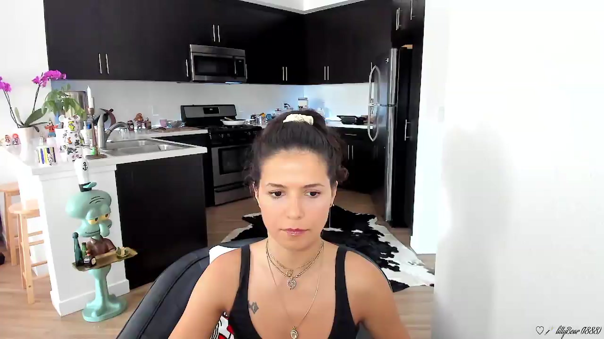 Gallery image thumbnail from litty's myfreecams stream on, 08/02/2026, 23:14 image 17 of 20