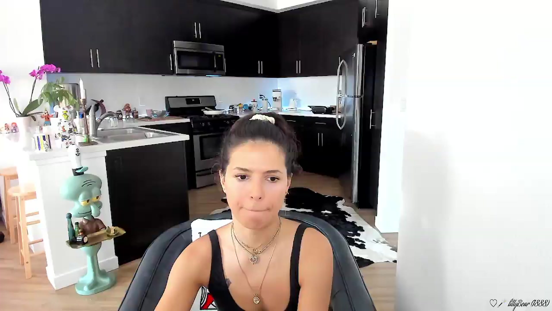Gallery image thumbnail from litty's myfreecams stream on, 08/02/2026, 23:30 image 8 of 20