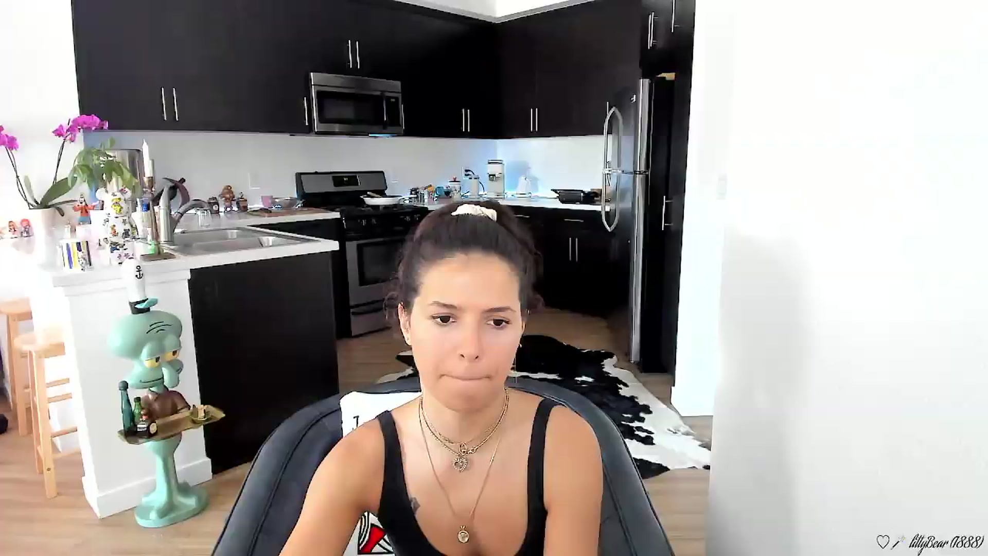 Gallery image thumbnail from litty's myfreecams stream on, 08/02/2026, 23:30 image 9 of 20