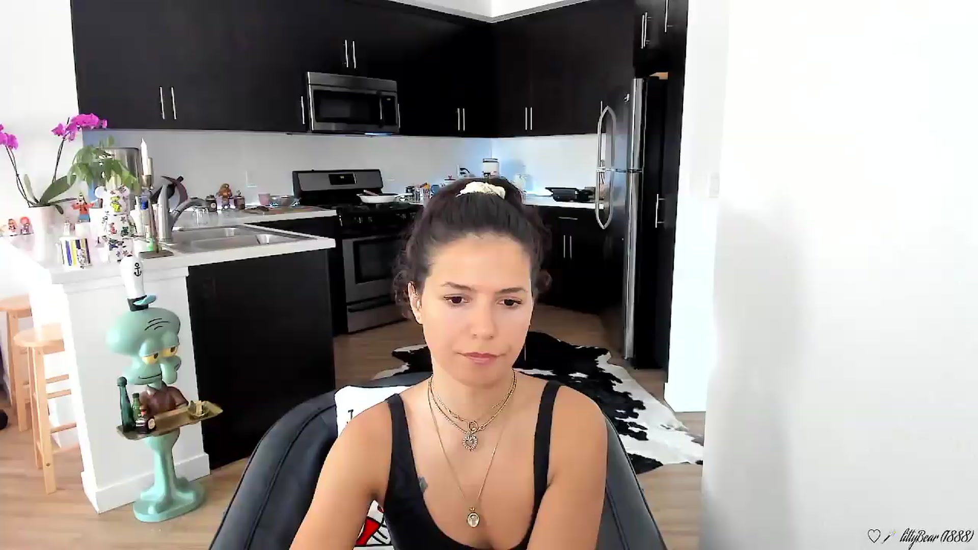 Gallery image thumbnail from litty's myfreecams stream on, 08/02/2026, 23:30 image 4 of 20