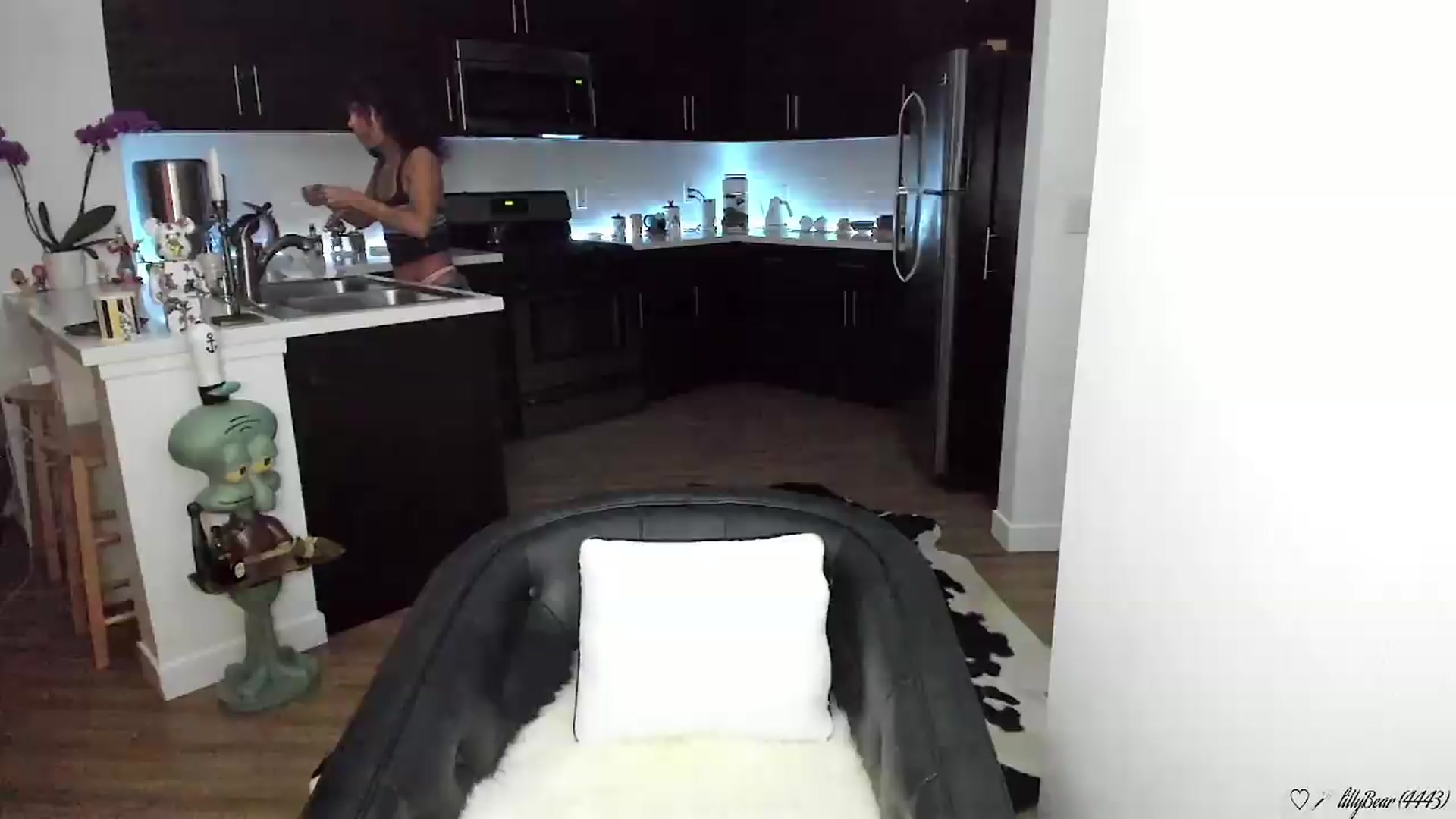 Gallery image thumbnail from litty's myfreecams stream on, 08/08/2026, 04:51 image 17 of 20