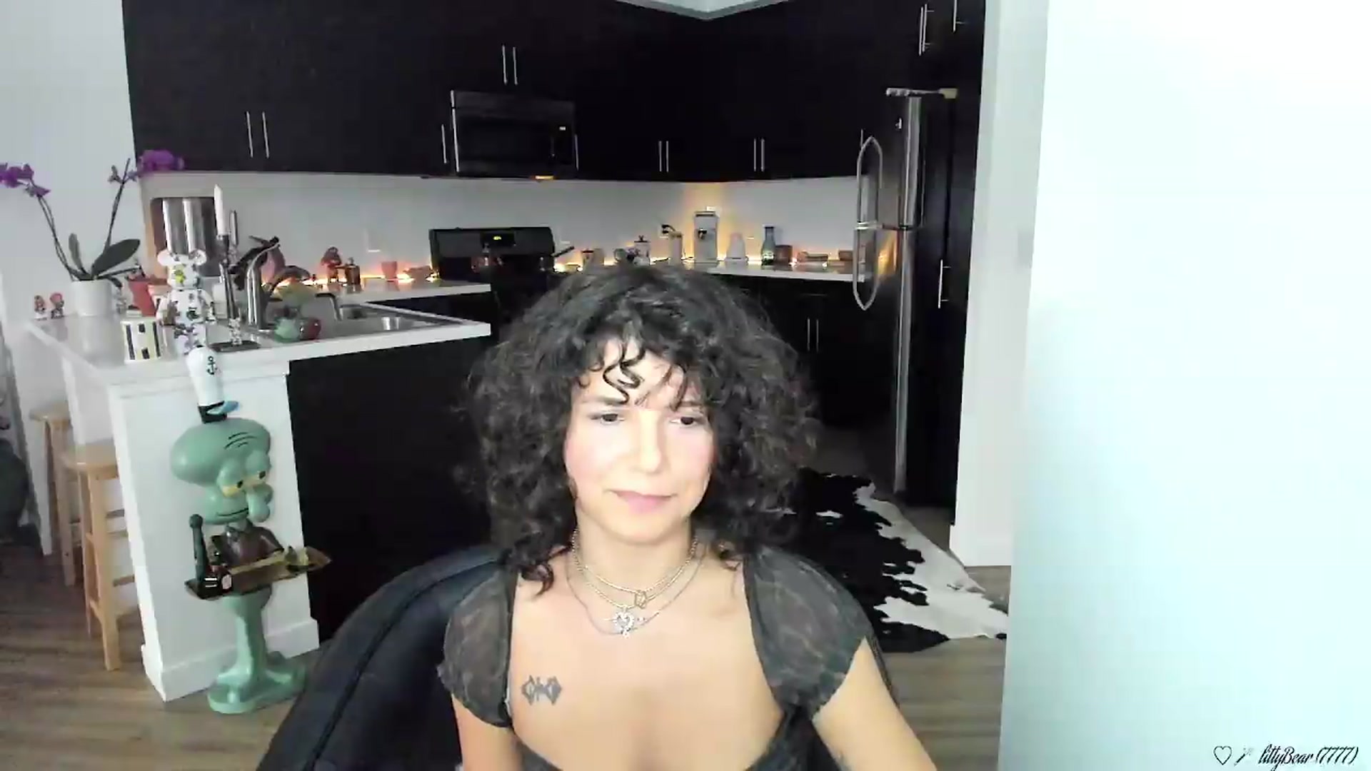 Gallery image thumbnail from litty's myfreecams stream on, 08/22/2026, 03:57 image 10 of 20