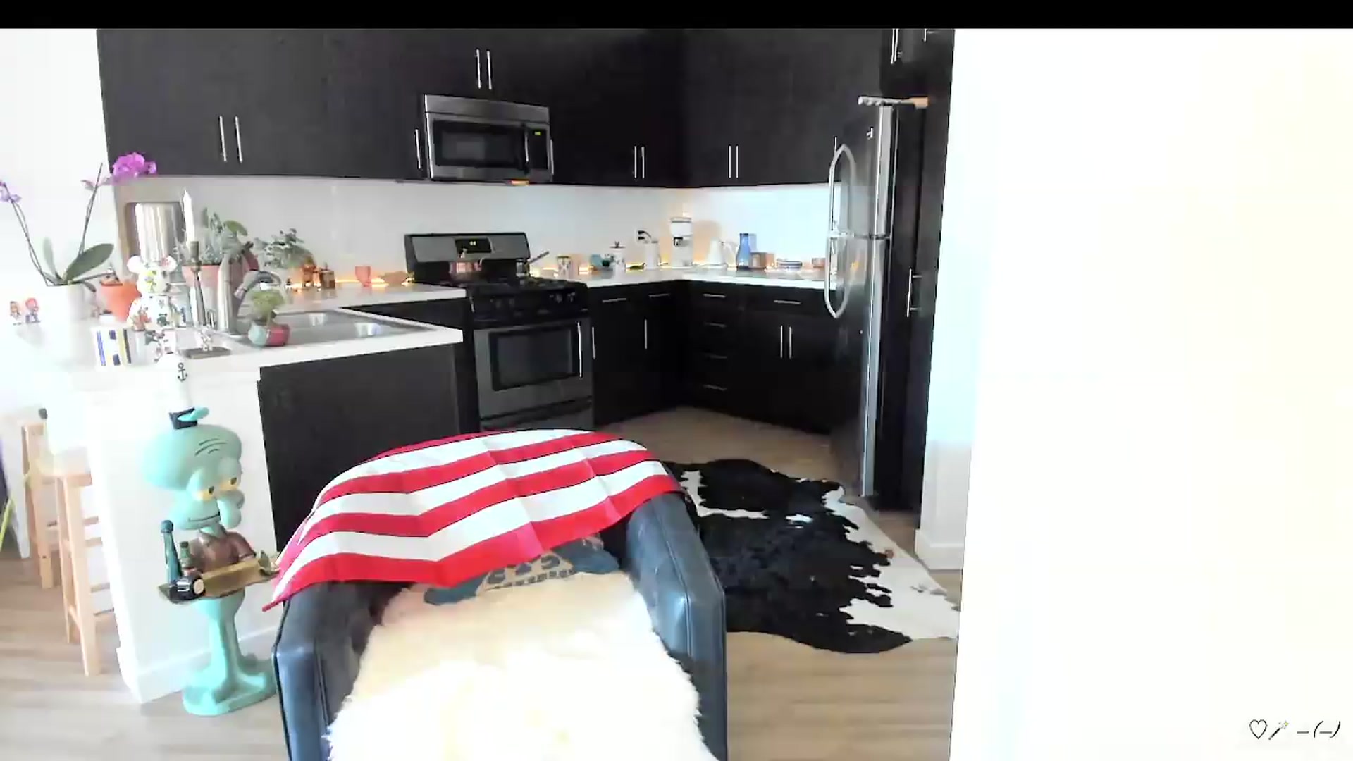 Gallery image thumbnail from litty's myfreecams stream on, 08/23/2026, 19:18 image 10 of 20